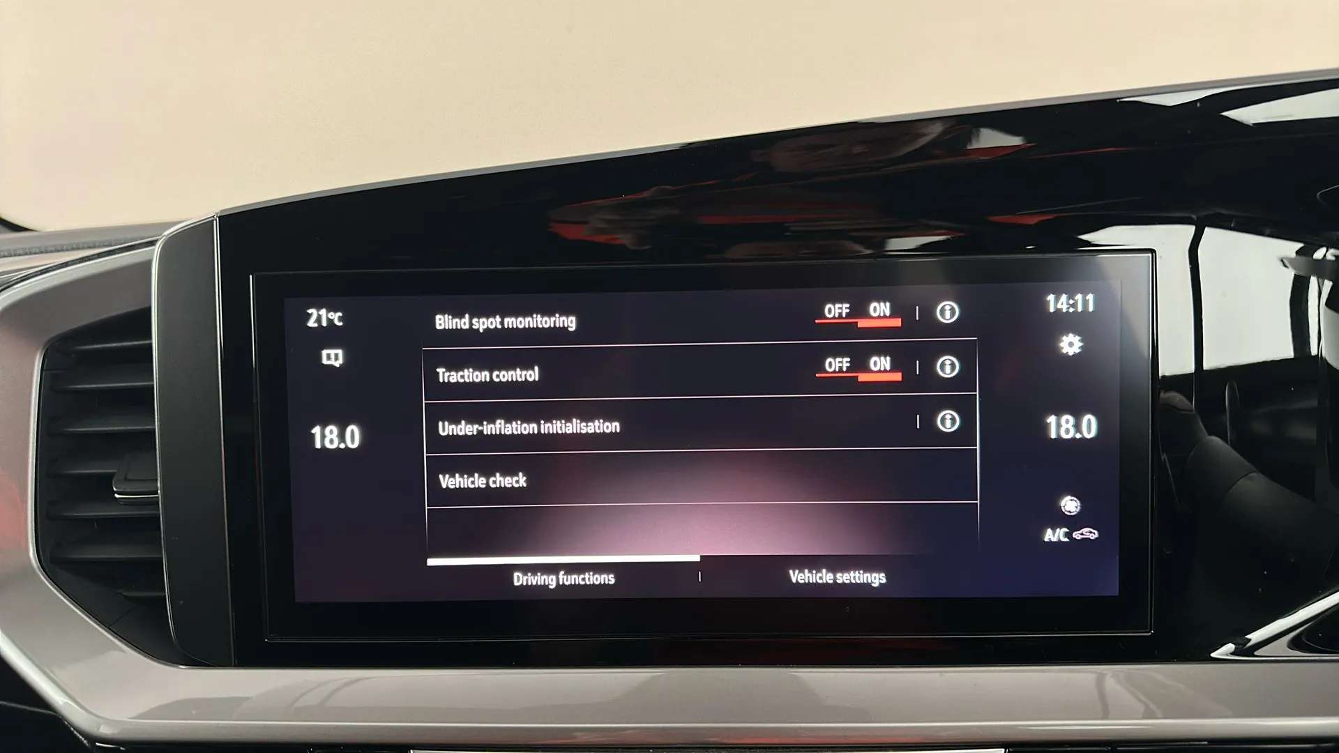 2023 VAUXHALL MOKKA 2023 VAUXHALL MOKKA