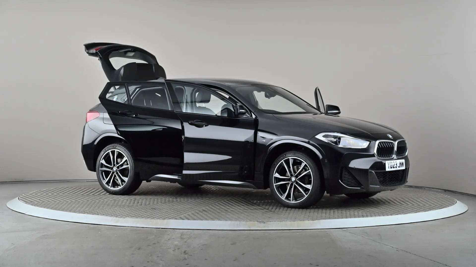 2023 BMW X2 2023 BMW X2