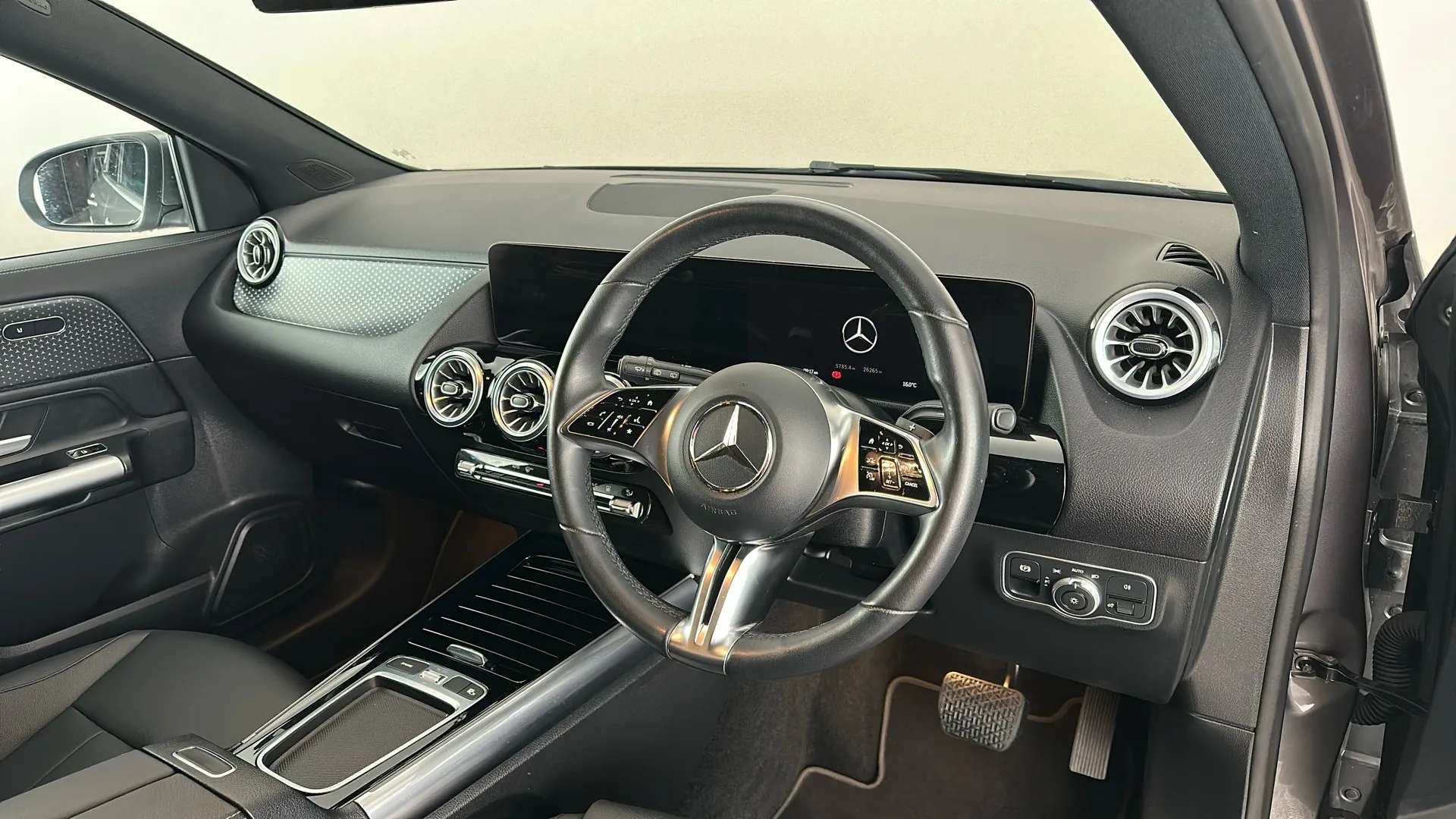 2024 MERCEDES-BENZ EQA 2024 MERCEDES-BENZ EQA