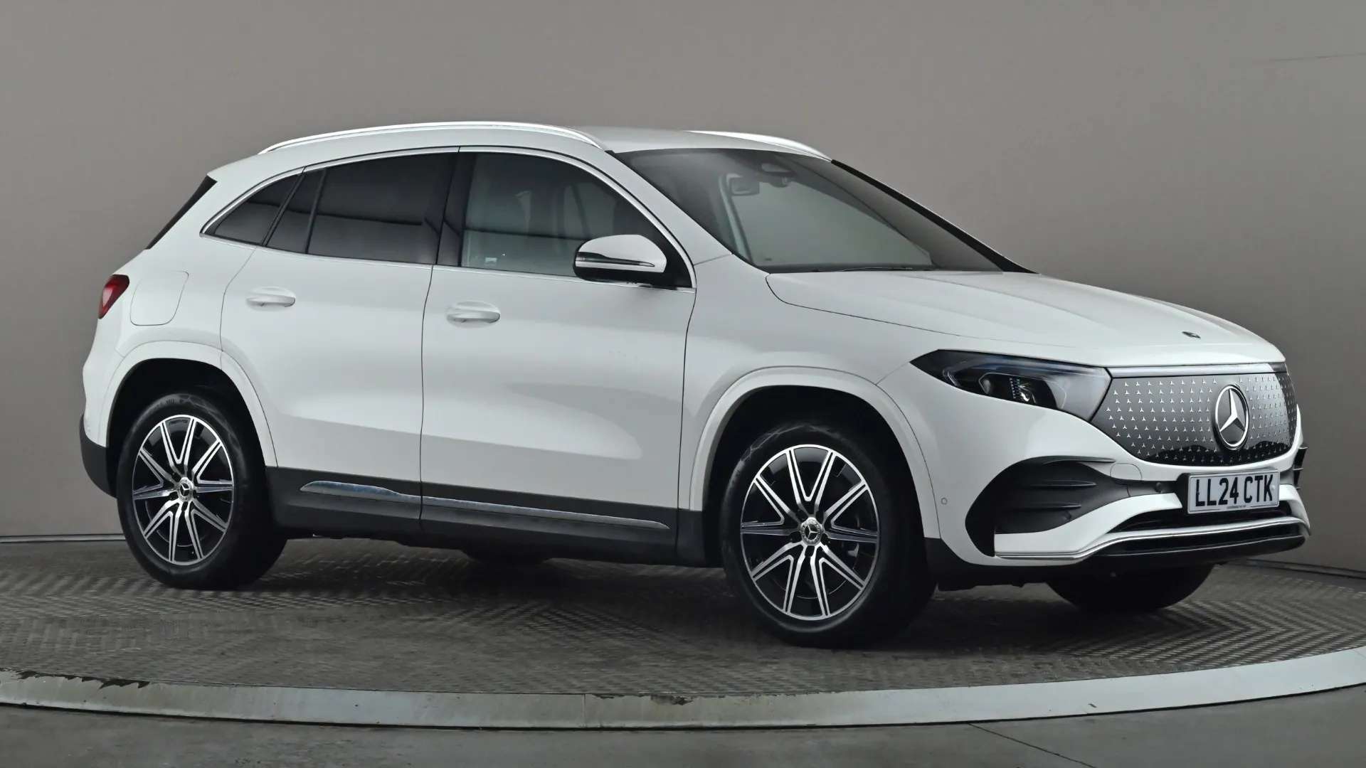 A 2024 MERCEDES-BENZ EQA EQA 250+ 140kW AMG Line Executive 70.5kWh Auto A 2024 MERCEDES-BENZ EQA EQA 250+ 140kW AMG Line Executive 70.5kWh Auto