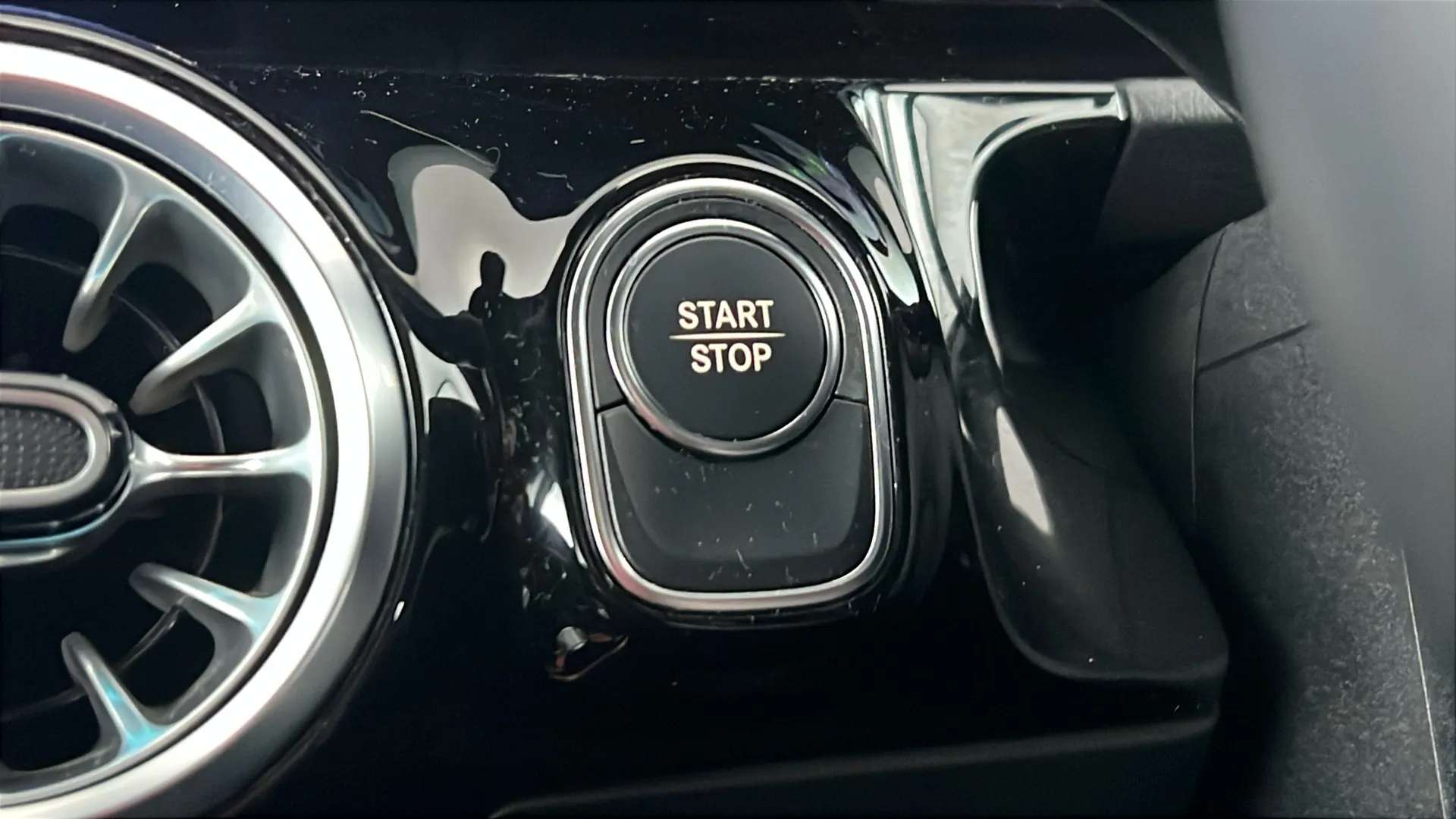 2024 MERCEDES-BENZ EQA 2024 MERCEDES-BENZ EQA