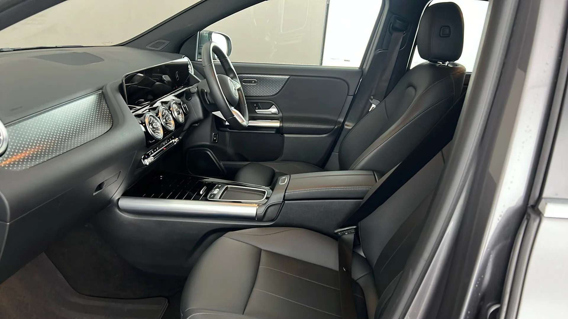 2024 MERCEDES-BENZ EQA 2024 MERCEDES-BENZ EQA