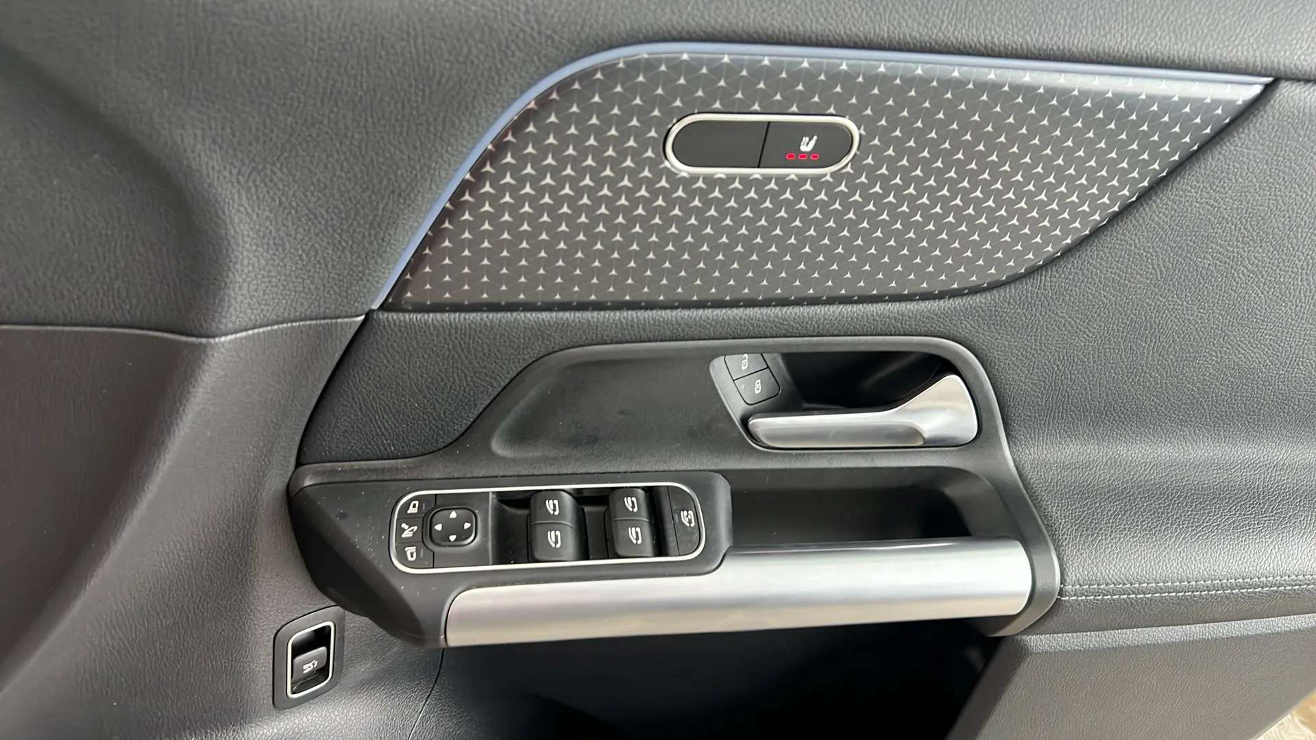 2024 MERCEDES-BENZ EQA 2024 MERCEDES-BENZ EQA