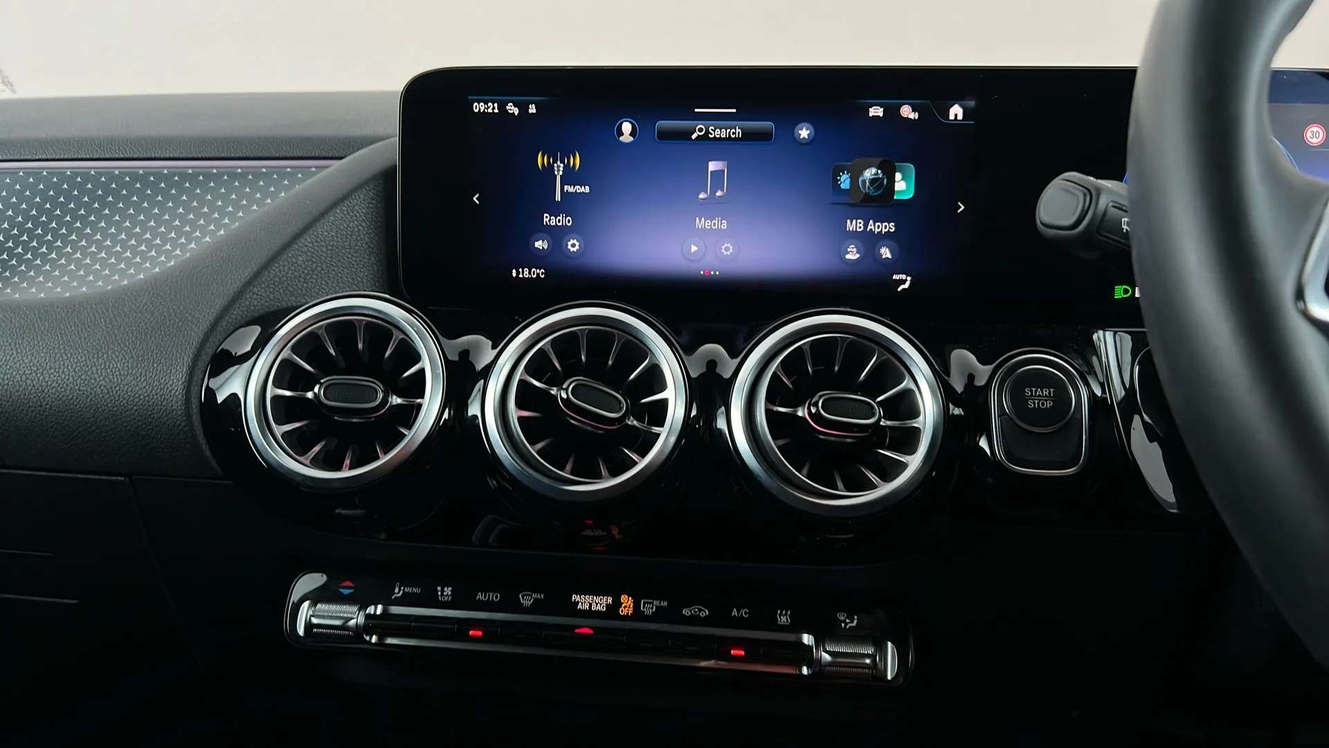 2024 MERCEDES-BENZ EQA 2024 MERCEDES-BENZ EQA