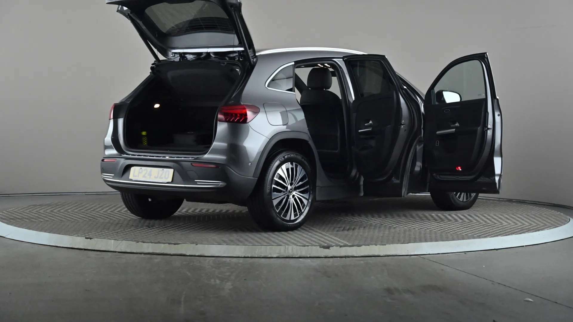 2024 MERCEDES-BENZ EQA 2024 MERCEDES-BENZ EQA