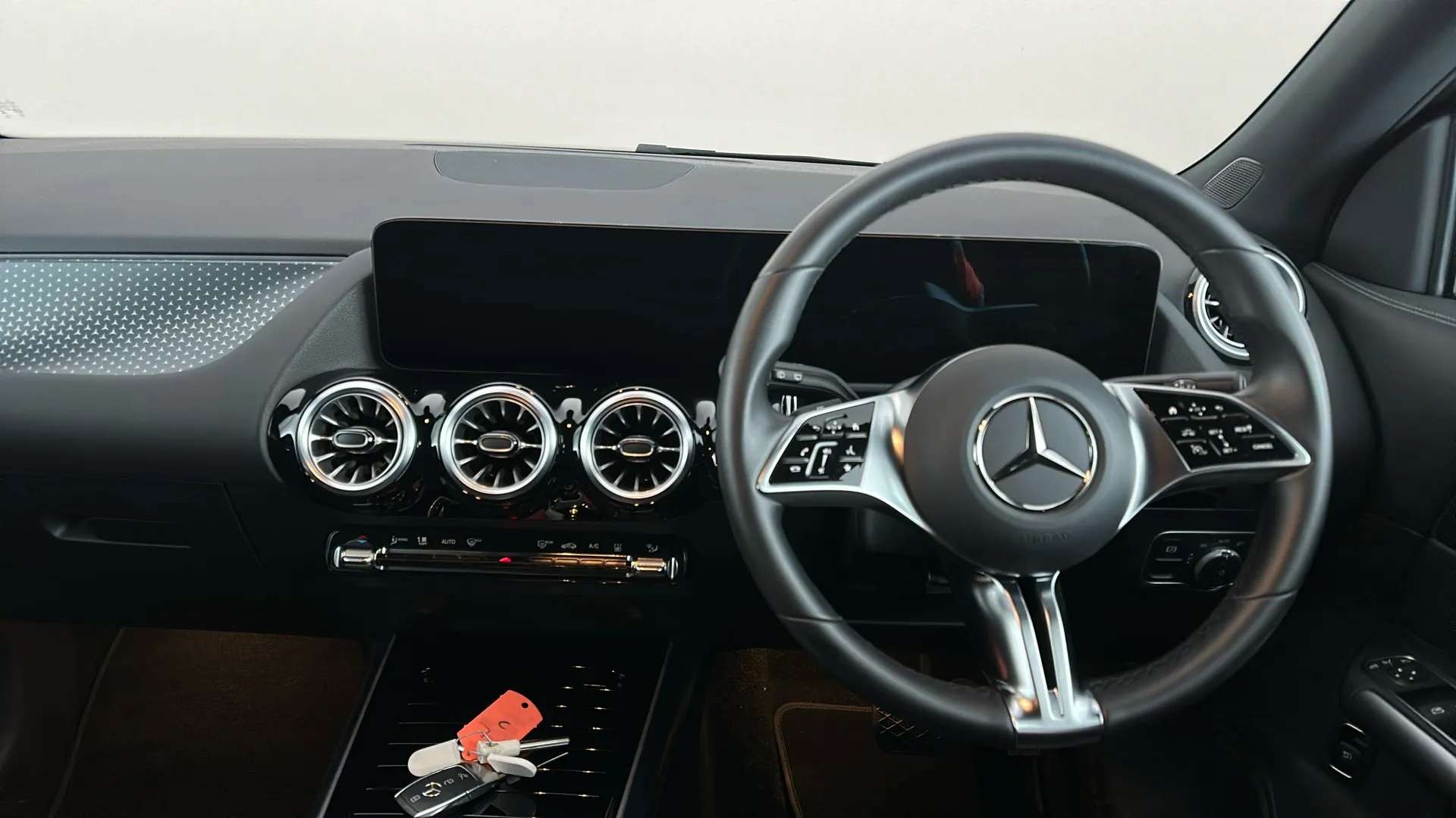 2024 MERCEDES-BENZ EQA 2024 MERCEDES-BENZ EQA