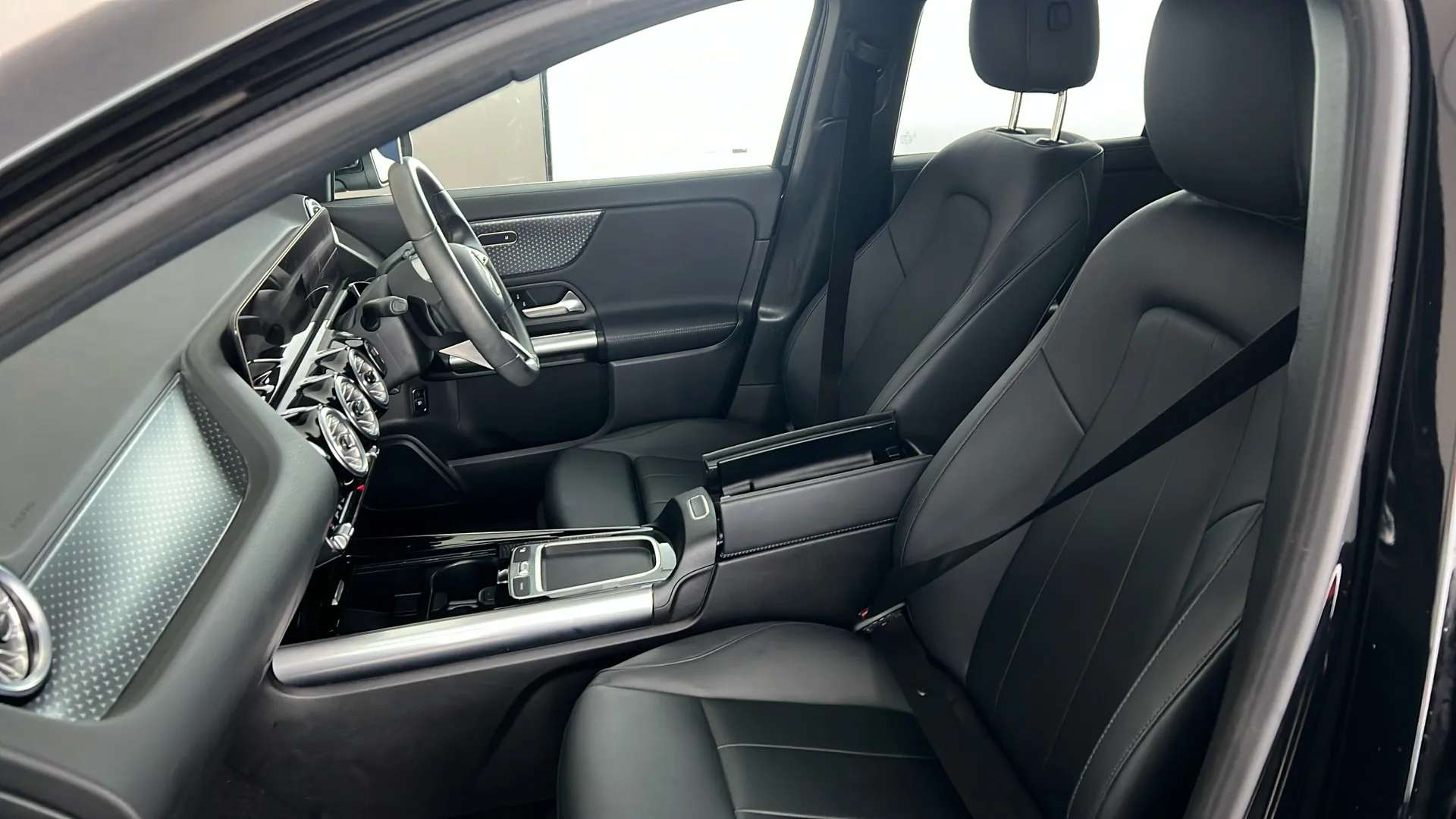 2024 MERCEDES-BENZ EQA 2024 MERCEDES-BENZ EQA