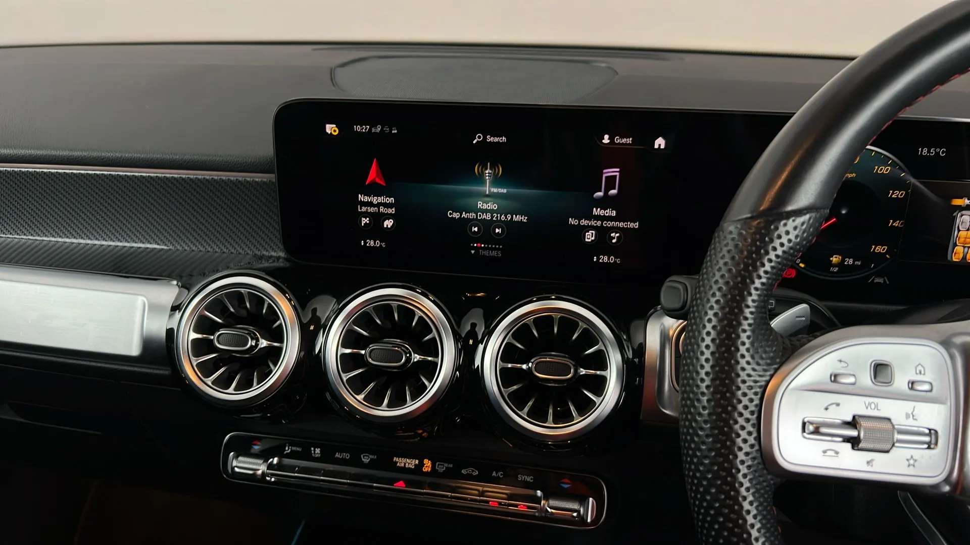 2023 MERCEDES-BENZ GLB 2023 MERCEDES-BENZ GLB