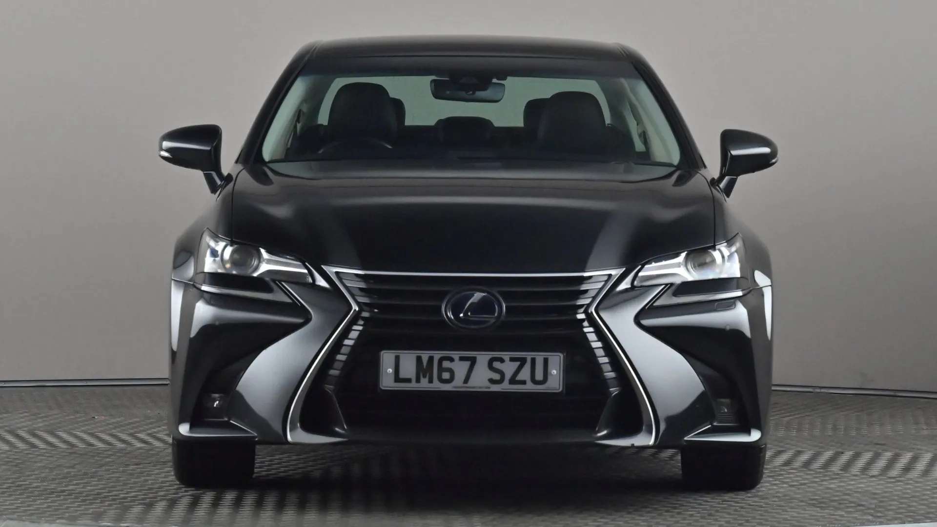 A 2017 LEXUS GS 300h 2.5 Executive Edition CVT A 2017 LEXUS GS 300h 2.5 Executive Edition CVT