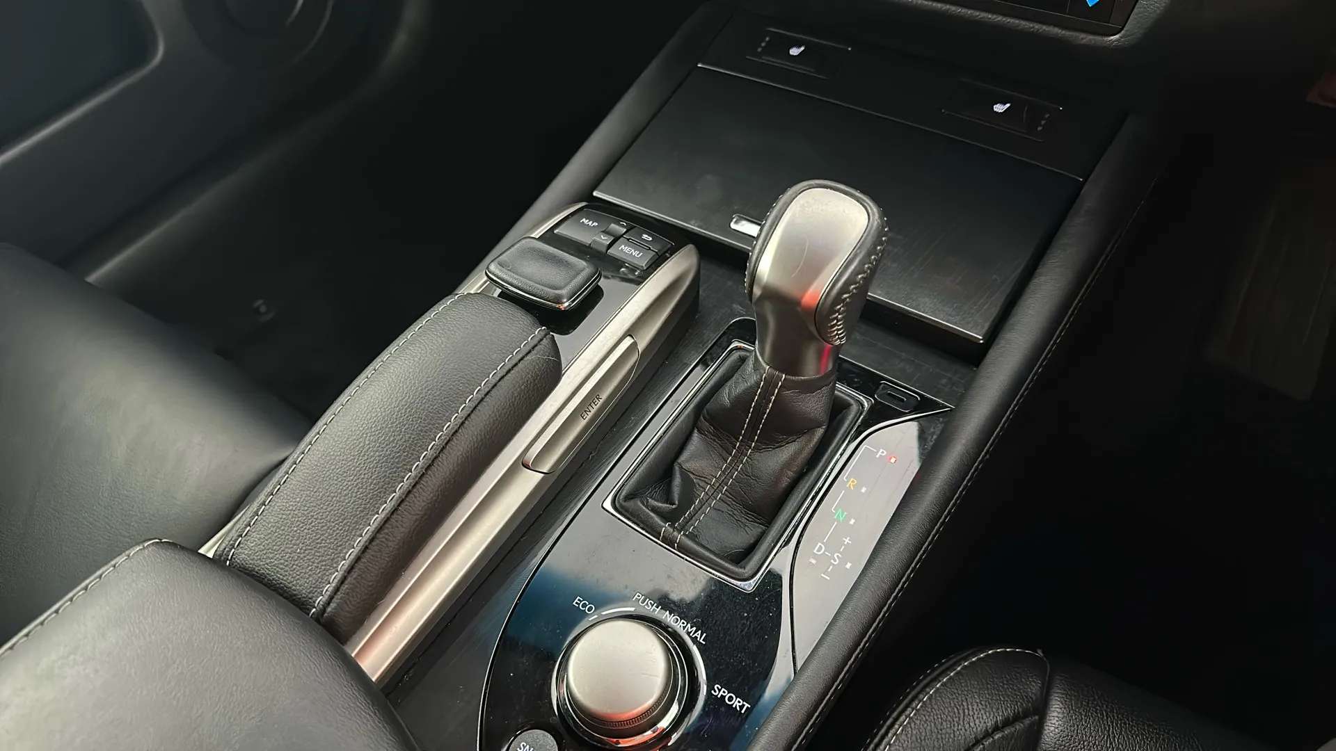 2017 LEXUS GS 2017 LEXUS GS