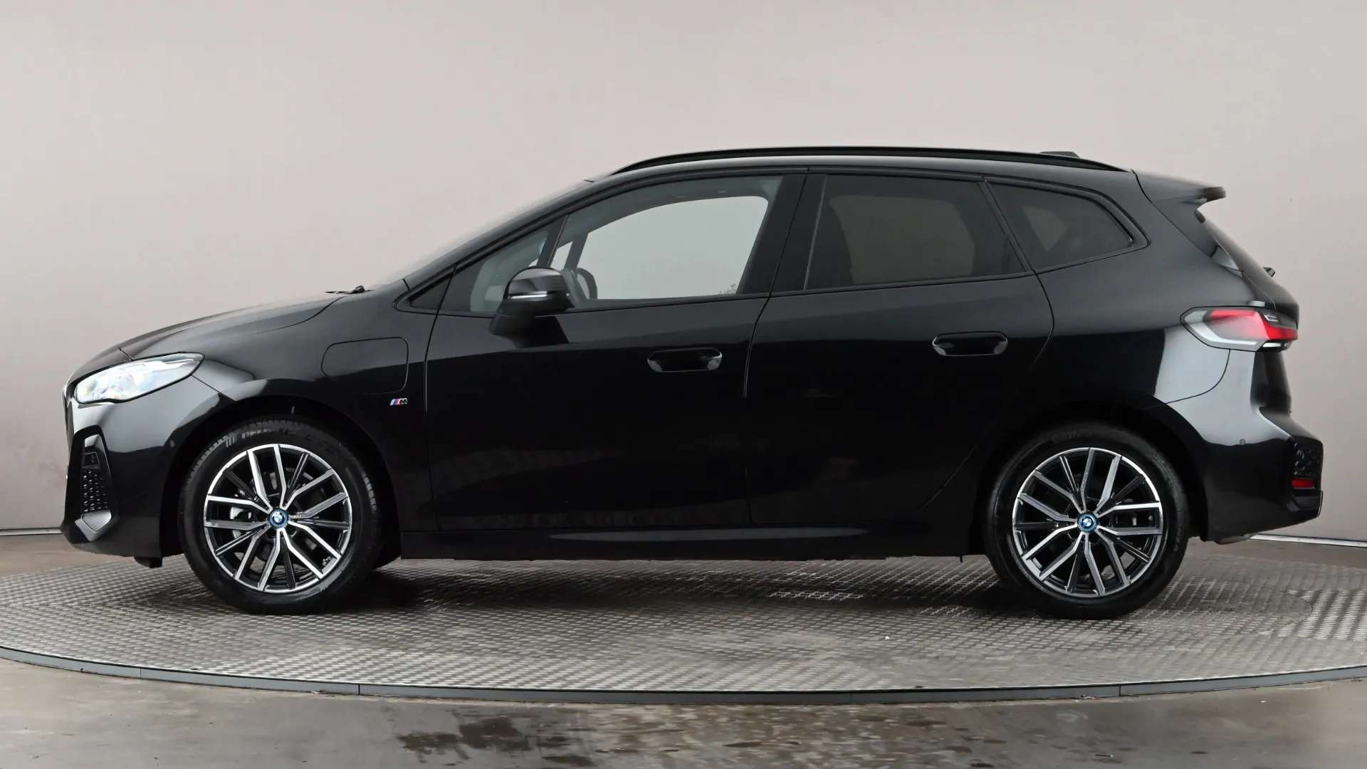 A 2023 BMW 2 SERIES ACTIVE TOURER 225e xDrive M Sport DCT A 2023 BMW 2 SERIES ACTIVE TOURER 225e xDrive M Sport DCT