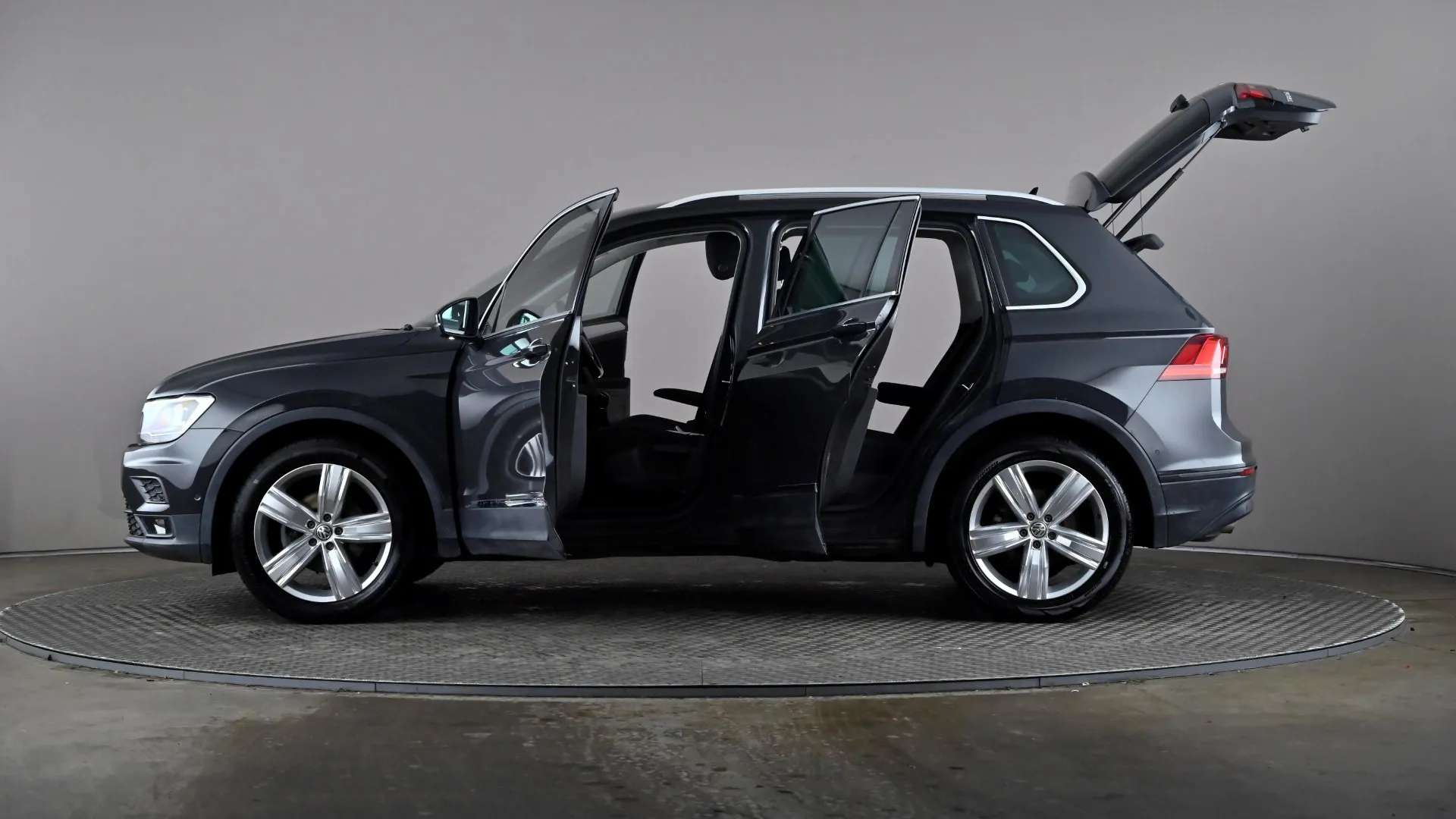 2020 VOLKSWAGEN TIGUAN 2020 VOLKSWAGEN TIGUAN