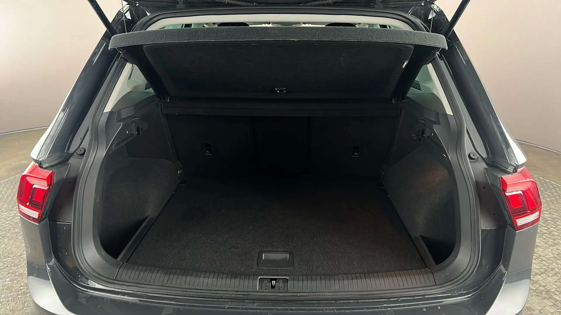 2020 VOLKSWAGEN TIGUAN 2020 VOLKSWAGEN TIGUAN