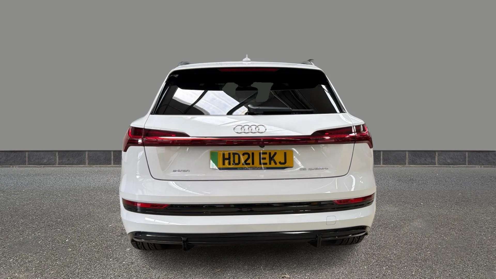 2021 AUDI E-TRON 2021 AUDI E-TRON