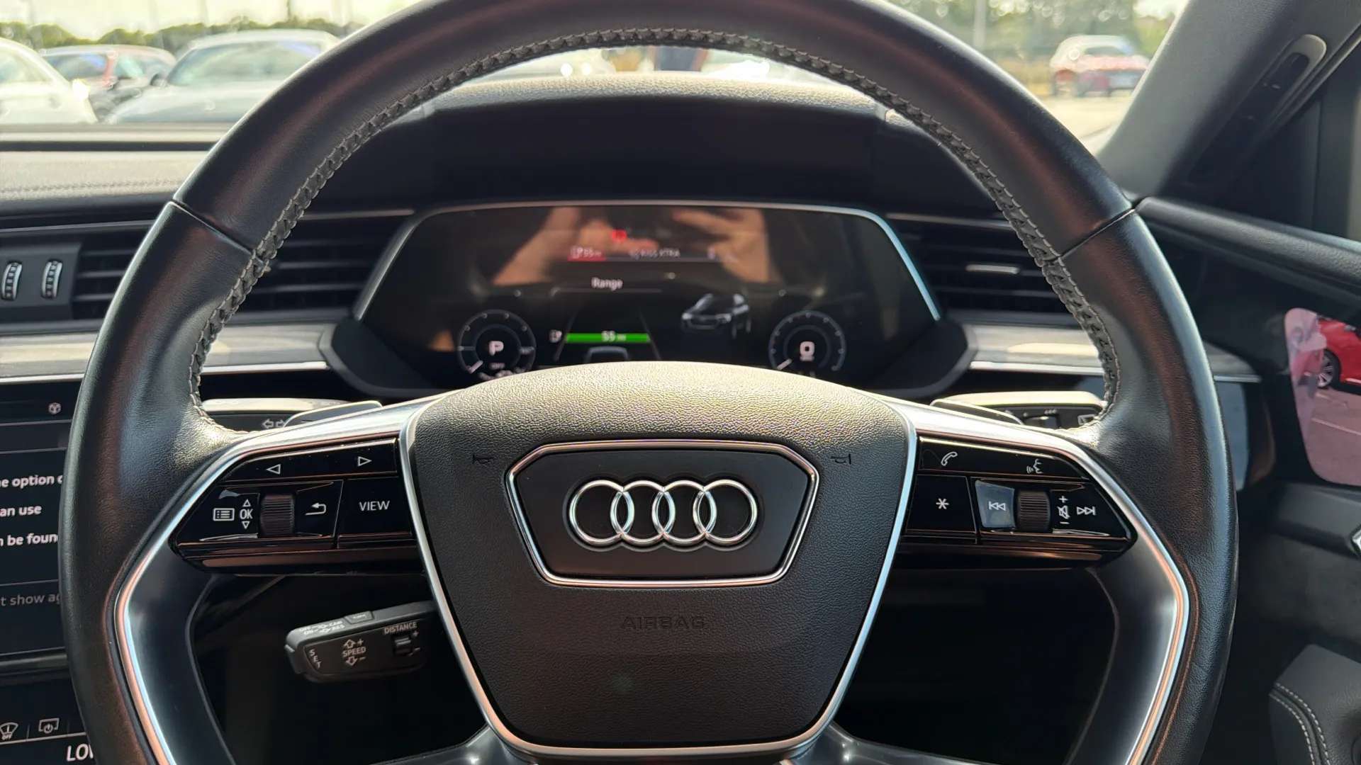 2021 AUDI E-TRON 2021 AUDI E-TRON