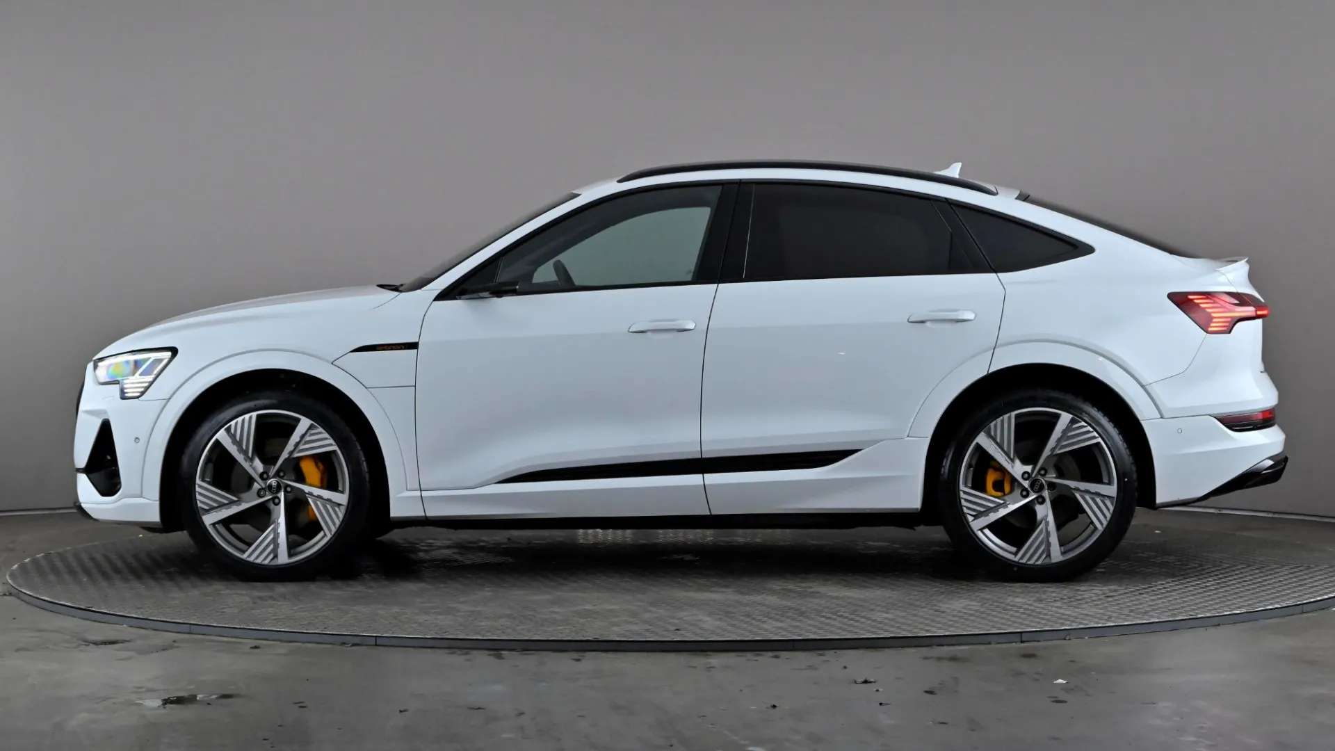 A 2022 AUDI E-TRON 230kW 50 Quattro 71kWh Vorsprung Auto A 2022 AUDI E-TRON 230kW 50 Quattro 71kWh Vorsprung Auto