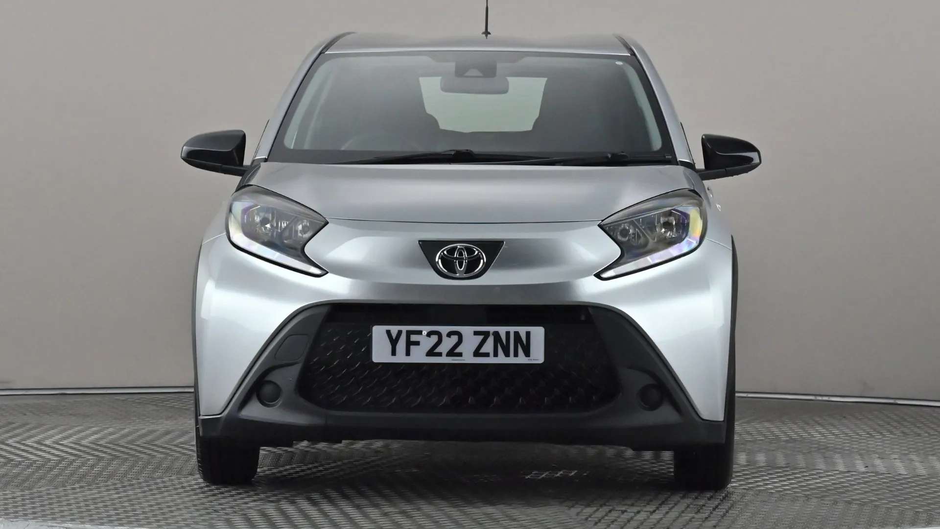 A 2022 TOYOTA AYGO X 1.0 VVT-i Pure Auto A 2022 TOYOTA AYGO X 1.0 VVT-i Pure Auto