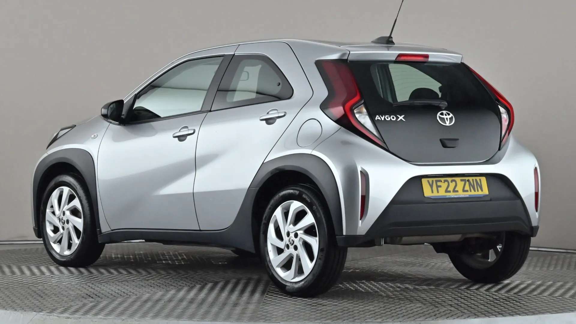 A 2022 TOYOTA AYGO X 1.0 VVT-i Pure Auto A 2022 TOYOTA AYGO X 1.0 VVT-i Pure Auto