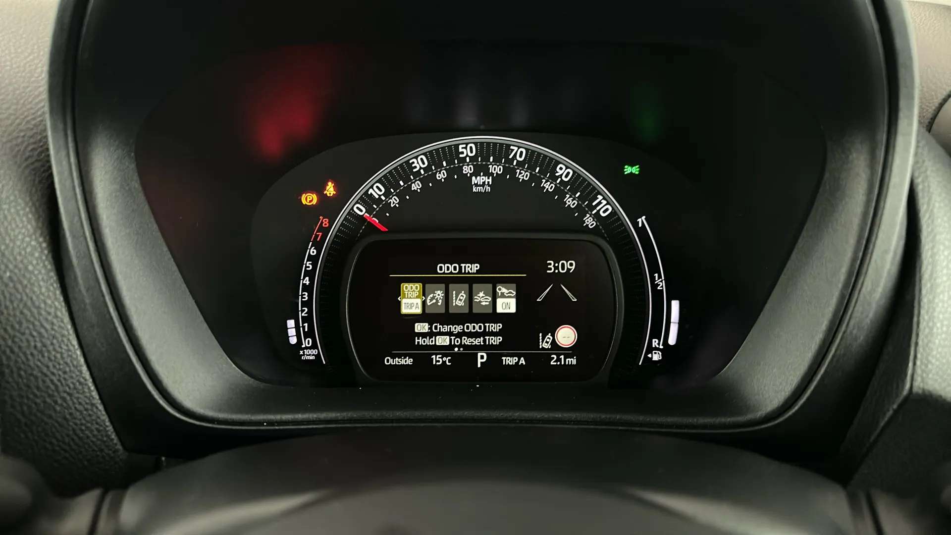 2022 TOYOTA AYGO X 2022 TOYOTA AYGO X