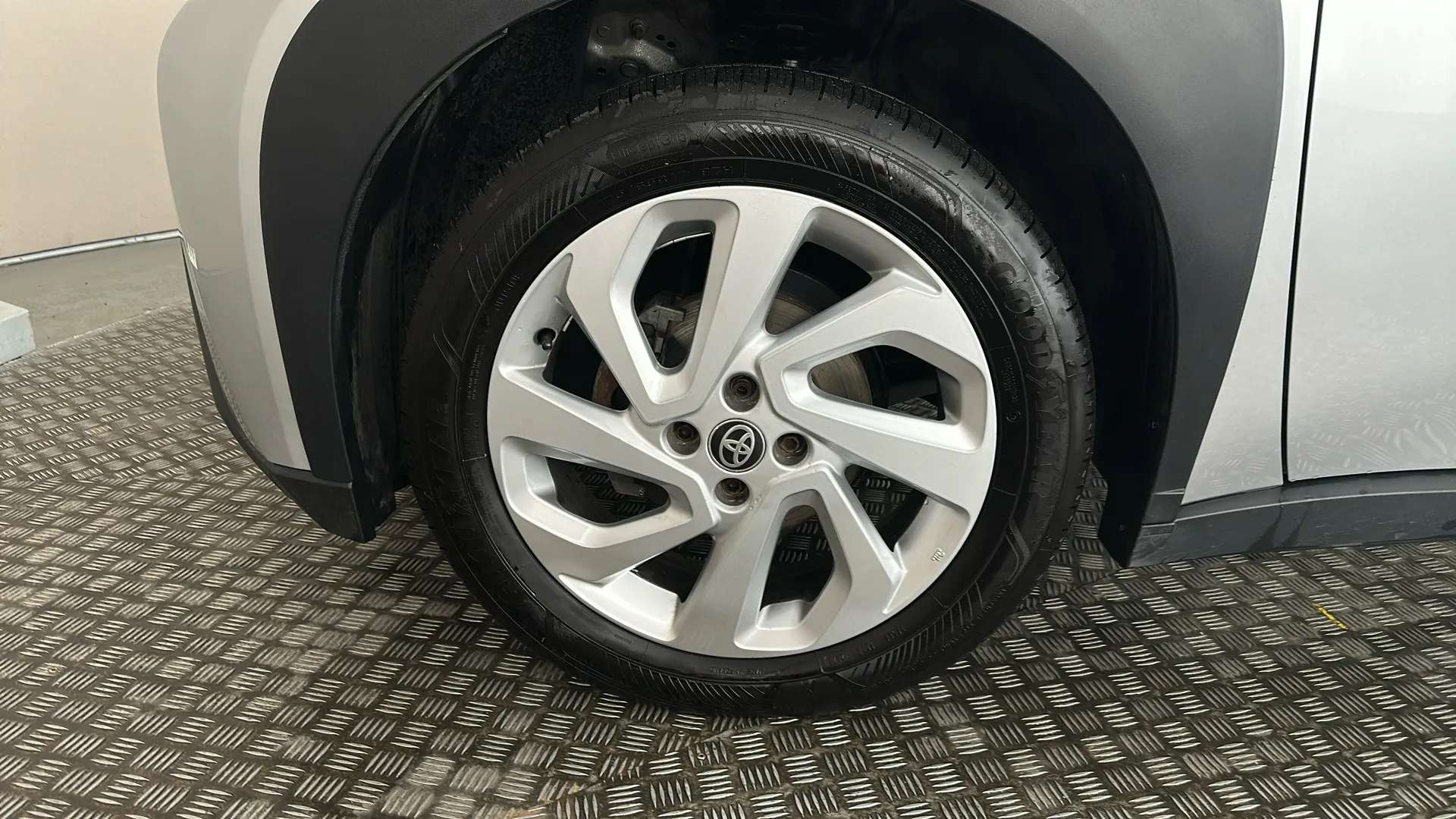 2022 TOYOTA AYGO X 2022 TOYOTA AYGO X