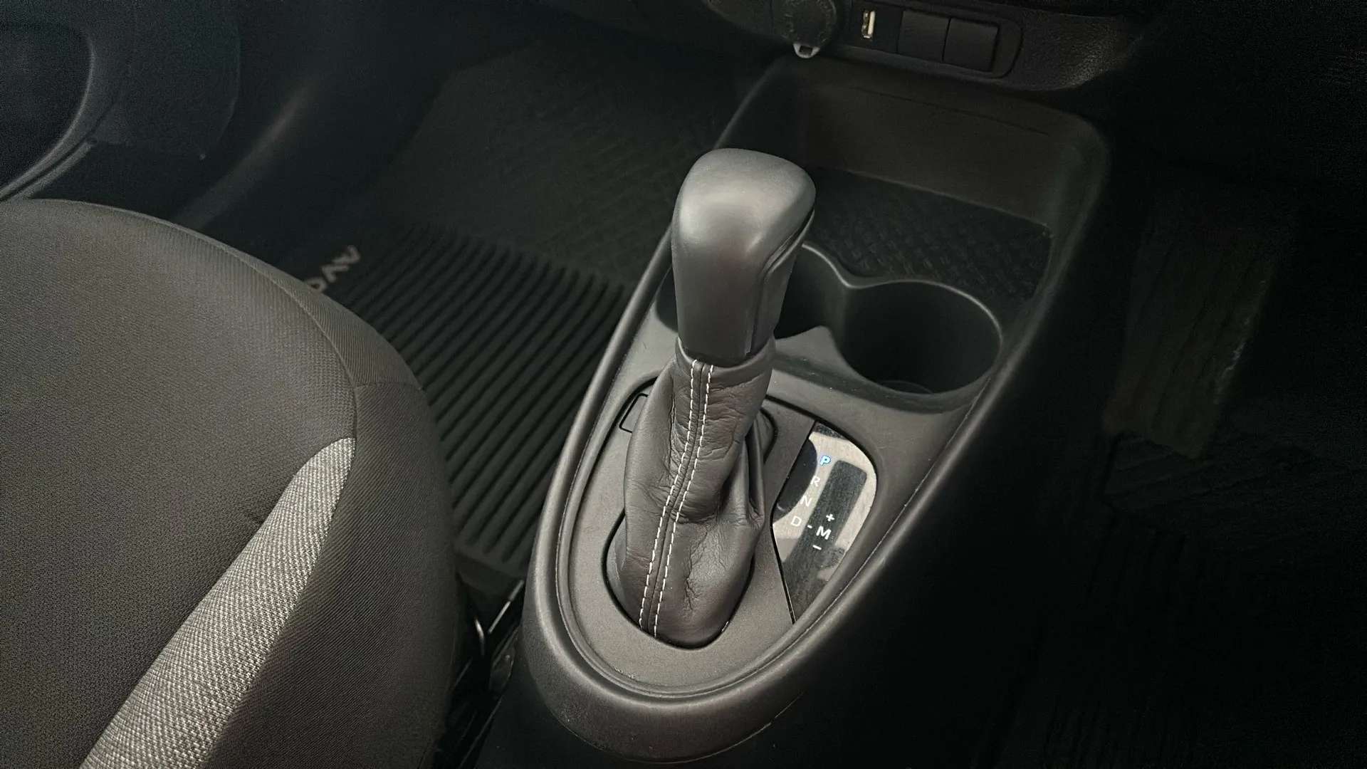 2022 TOYOTA AYGO X 2022 TOYOTA AYGO X