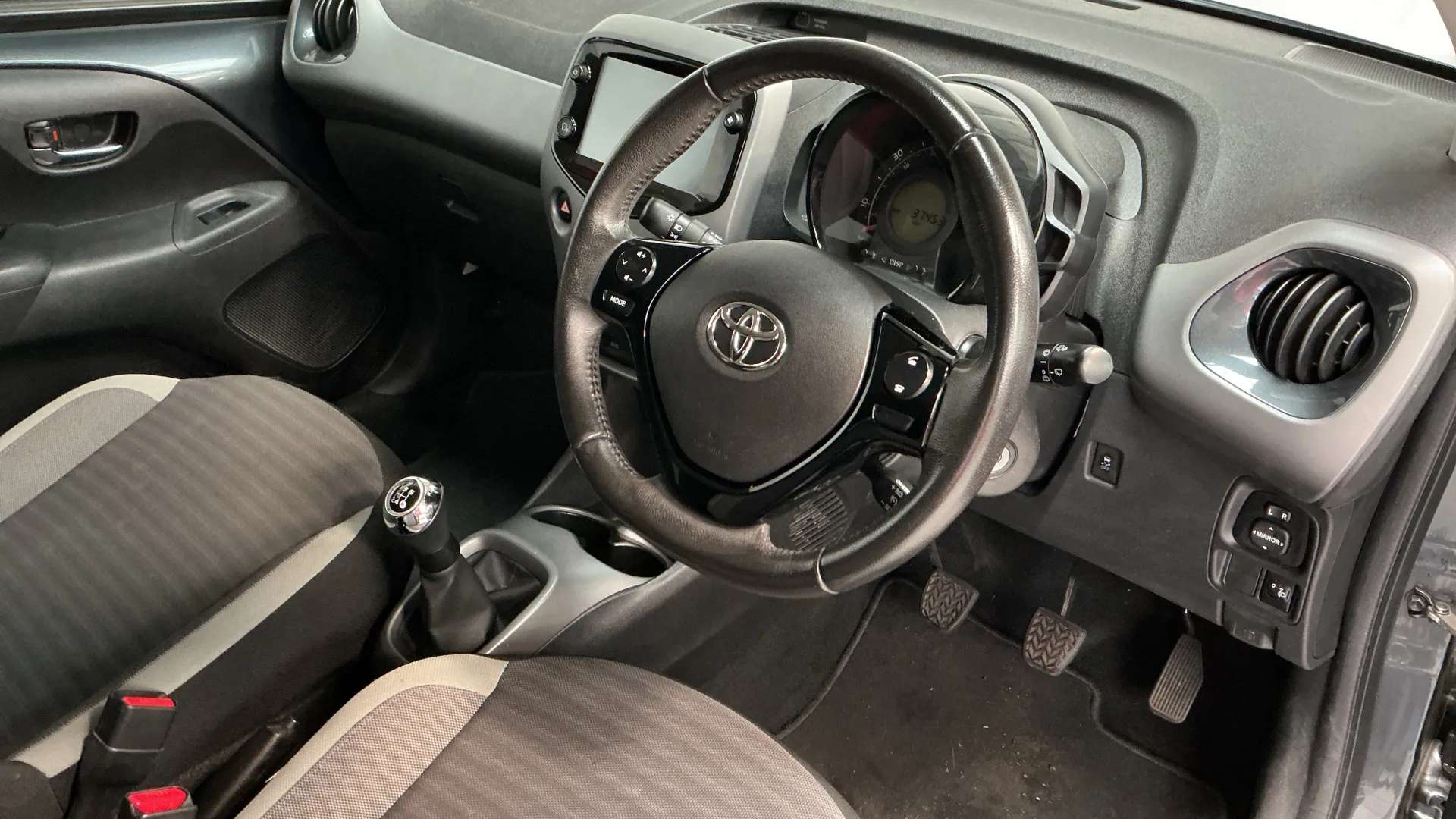 2020 TOYOTA AYGO 2020 TOYOTA AYGO