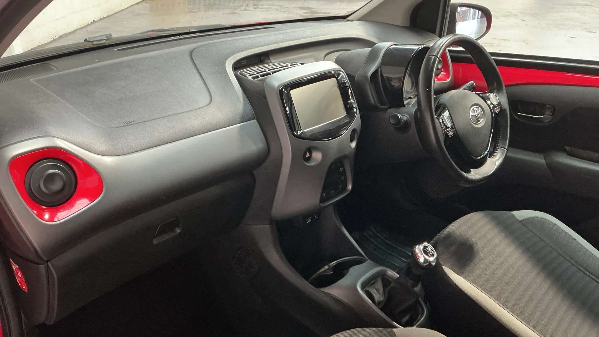 2018 TOYOTA AYGO 2018 TOYOTA AYGO