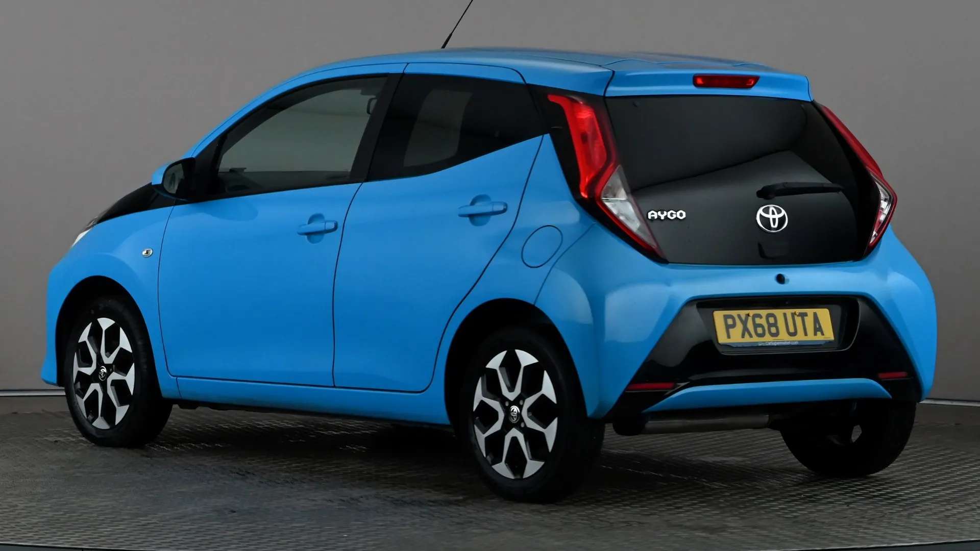 A 2018 TOYOTA AYGO 1.0 VVT-i X-Plore A 2018 TOYOTA AYGO 1.0 VVT-i X-Plore
