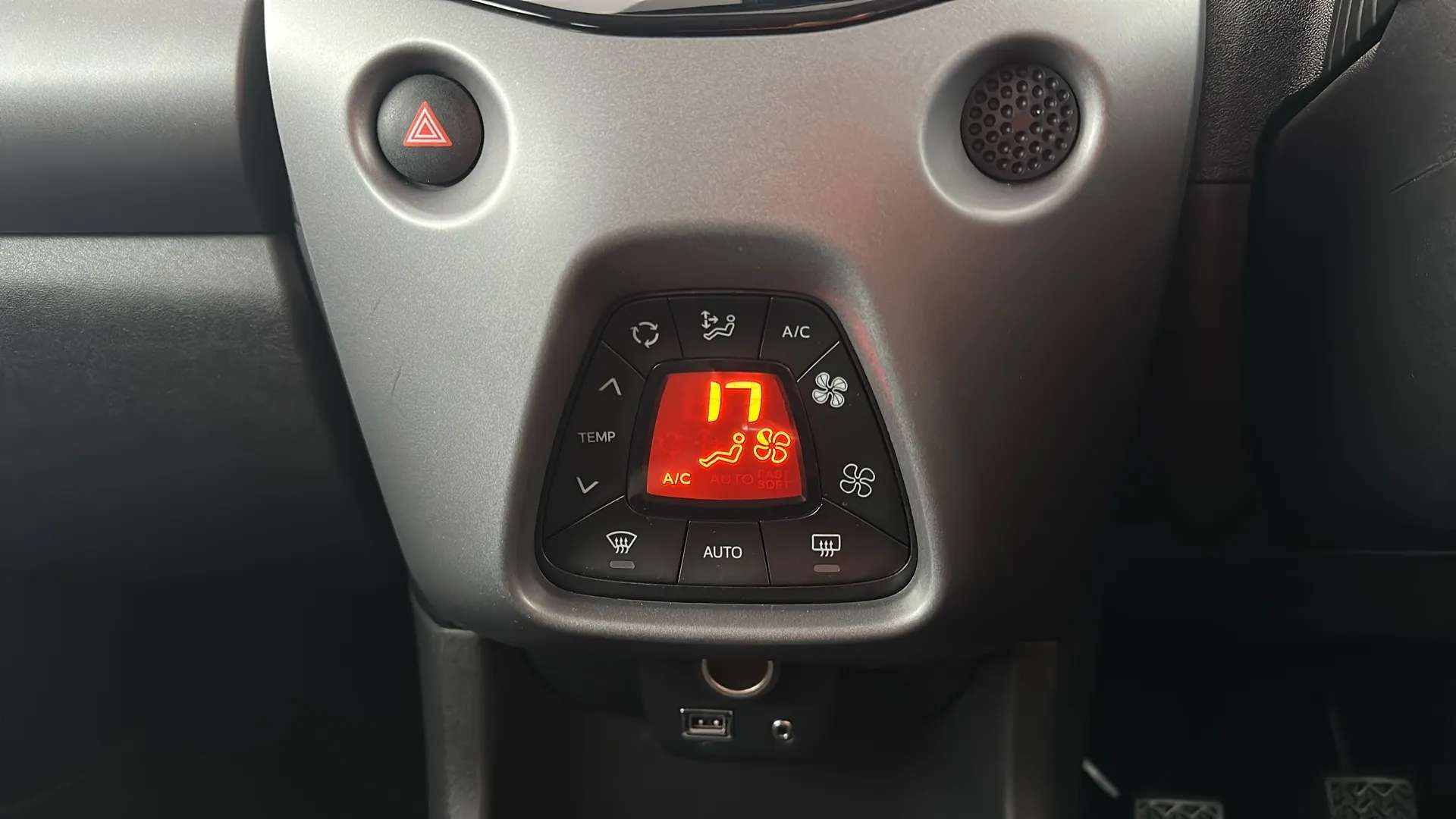 2018 TOYOTA AYGO 2018 TOYOTA AYGO