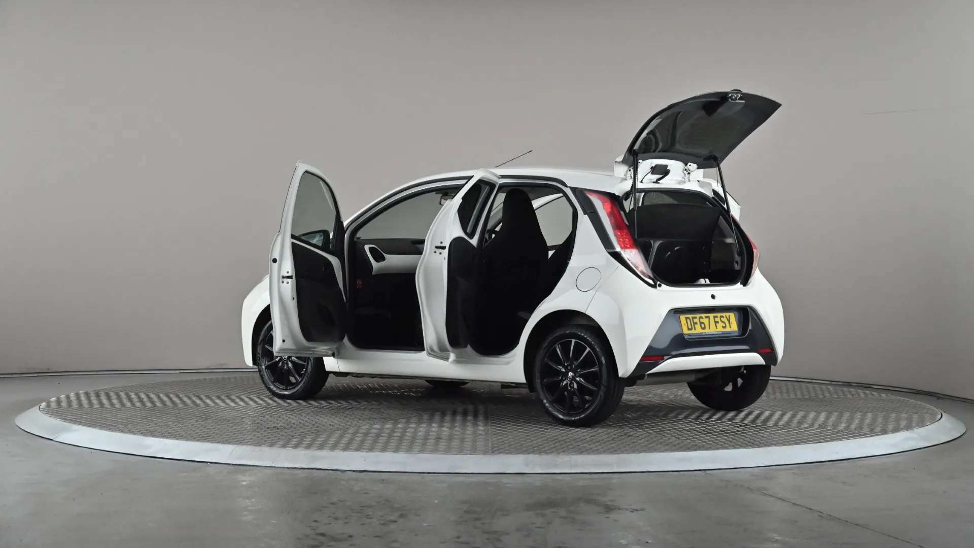 2017 TOYOTA AYGO 2017 TOYOTA AYGO