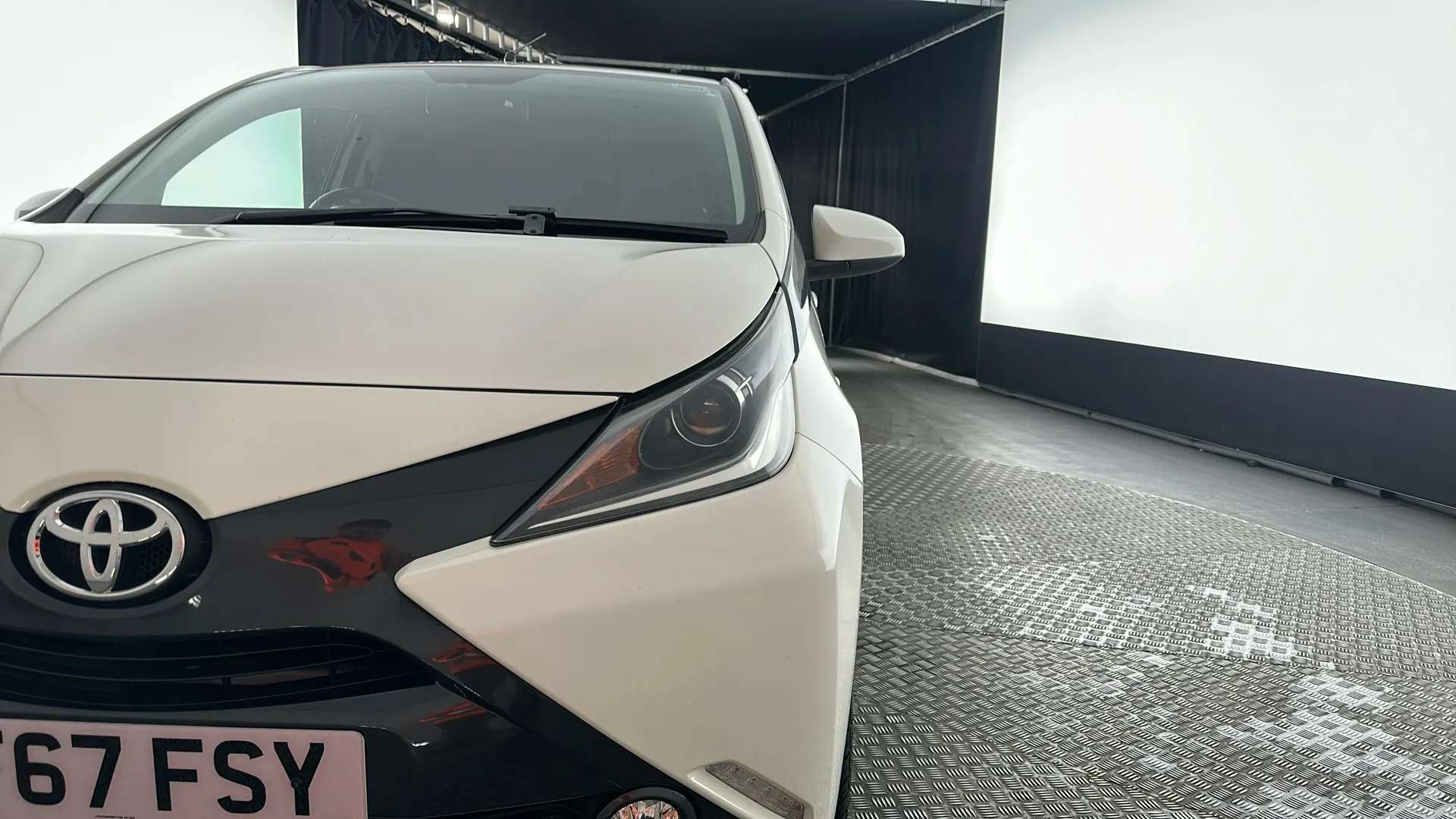 2017 TOYOTA AYGO 2017 TOYOTA AYGO