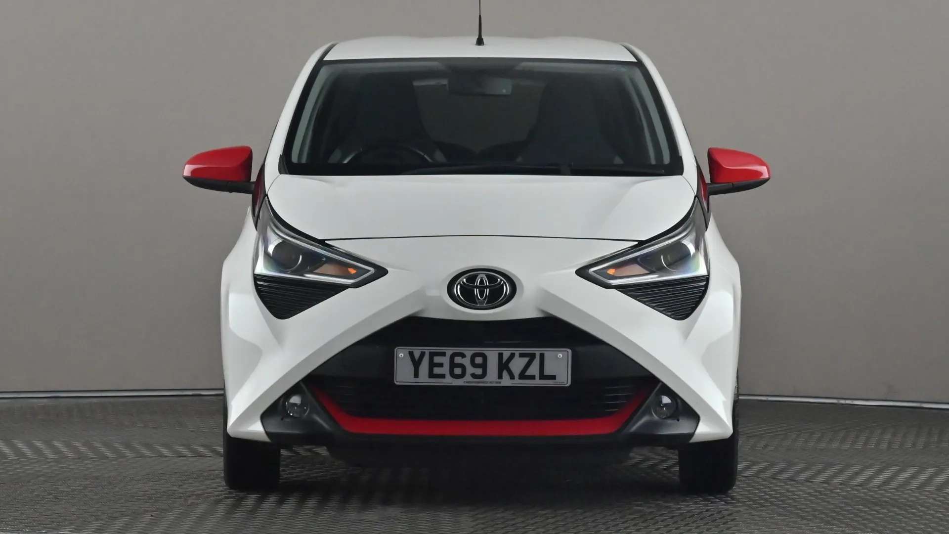 A 2019 TOYOTA AYGO 1.0 VVT-i X-Trend A 2019 TOYOTA AYGO 1.0 VVT-i X-Trend
