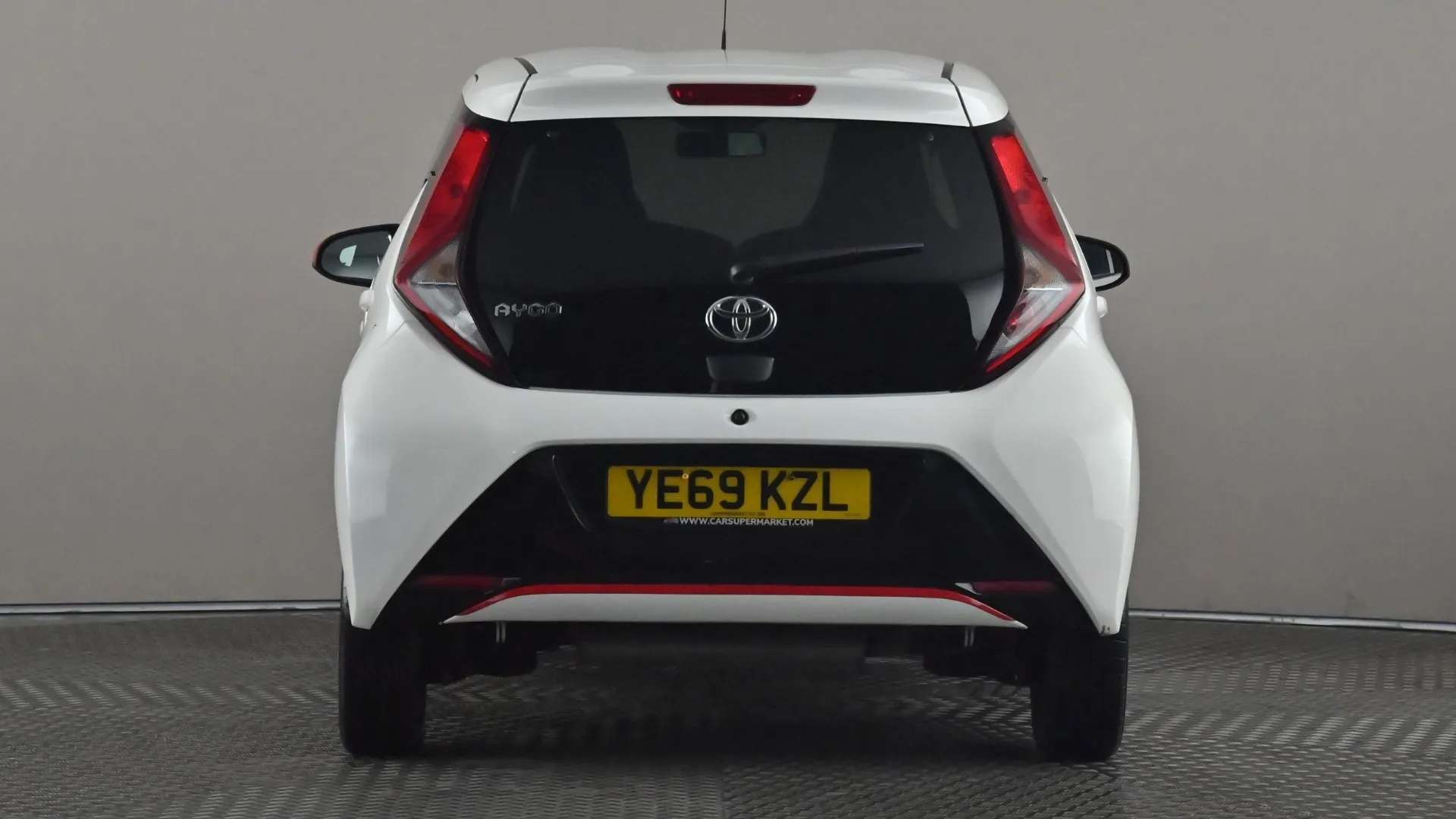2019 TOYOTA AYGO 2019 TOYOTA AYGO