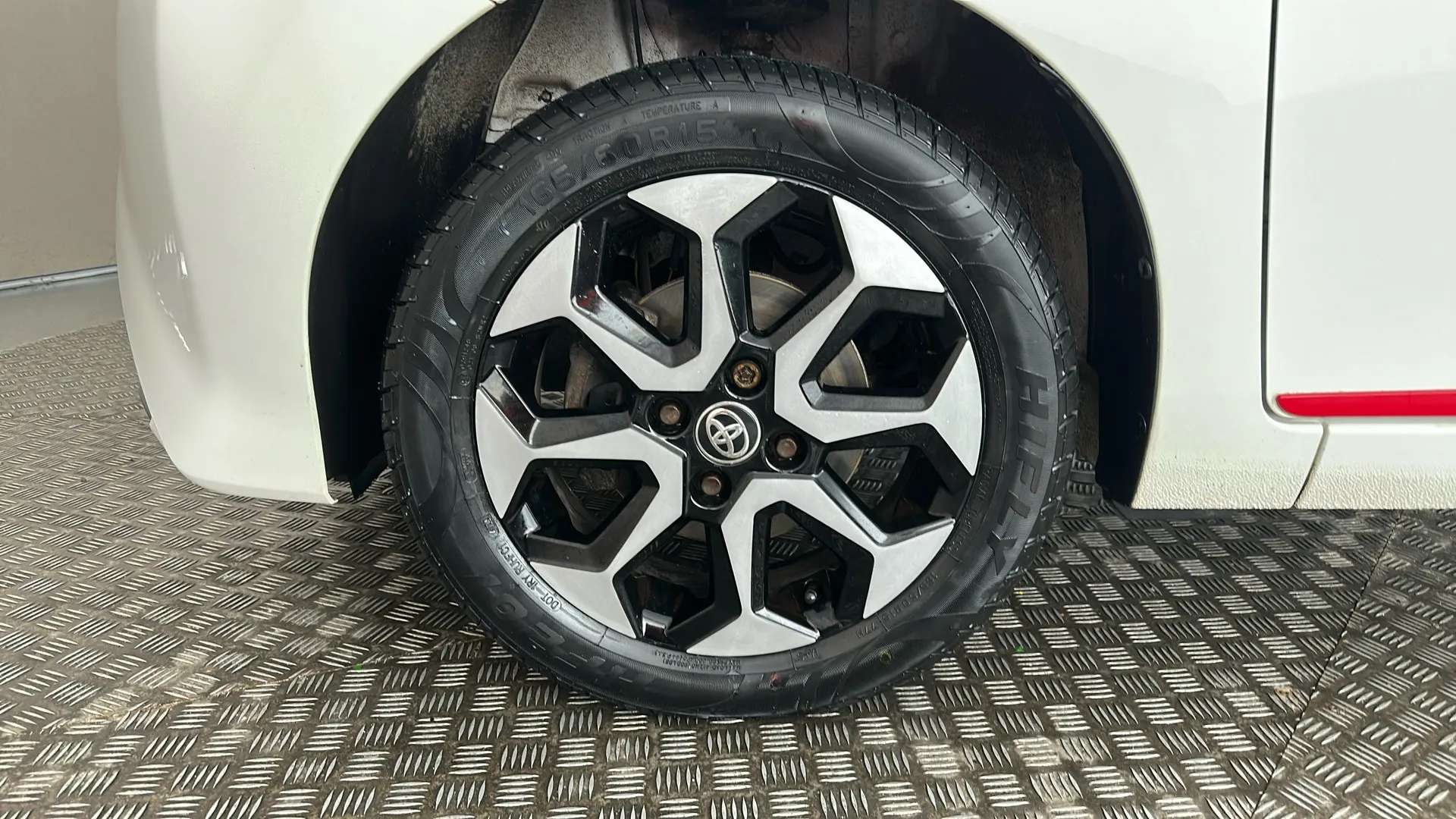 2019 TOYOTA AYGO 2019 TOYOTA AYGO