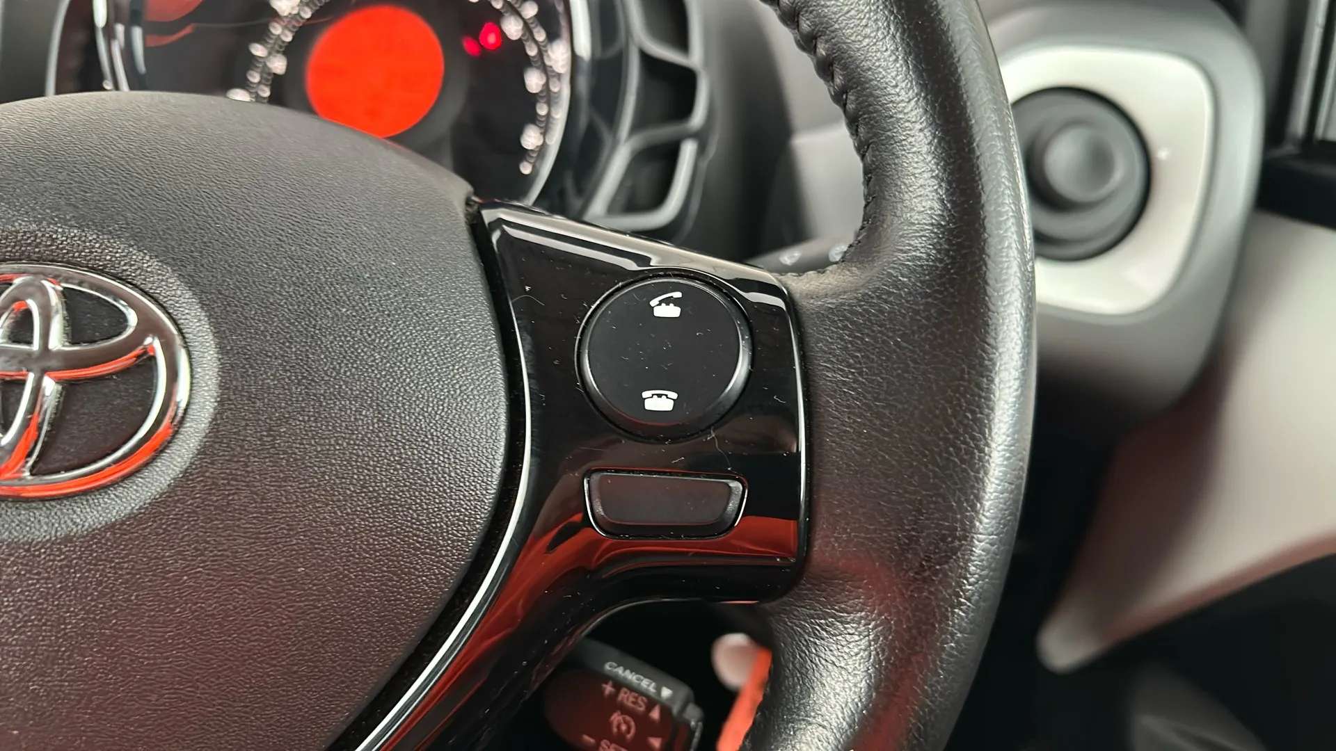 2019 TOYOTA AYGO 2019 TOYOTA AYGO