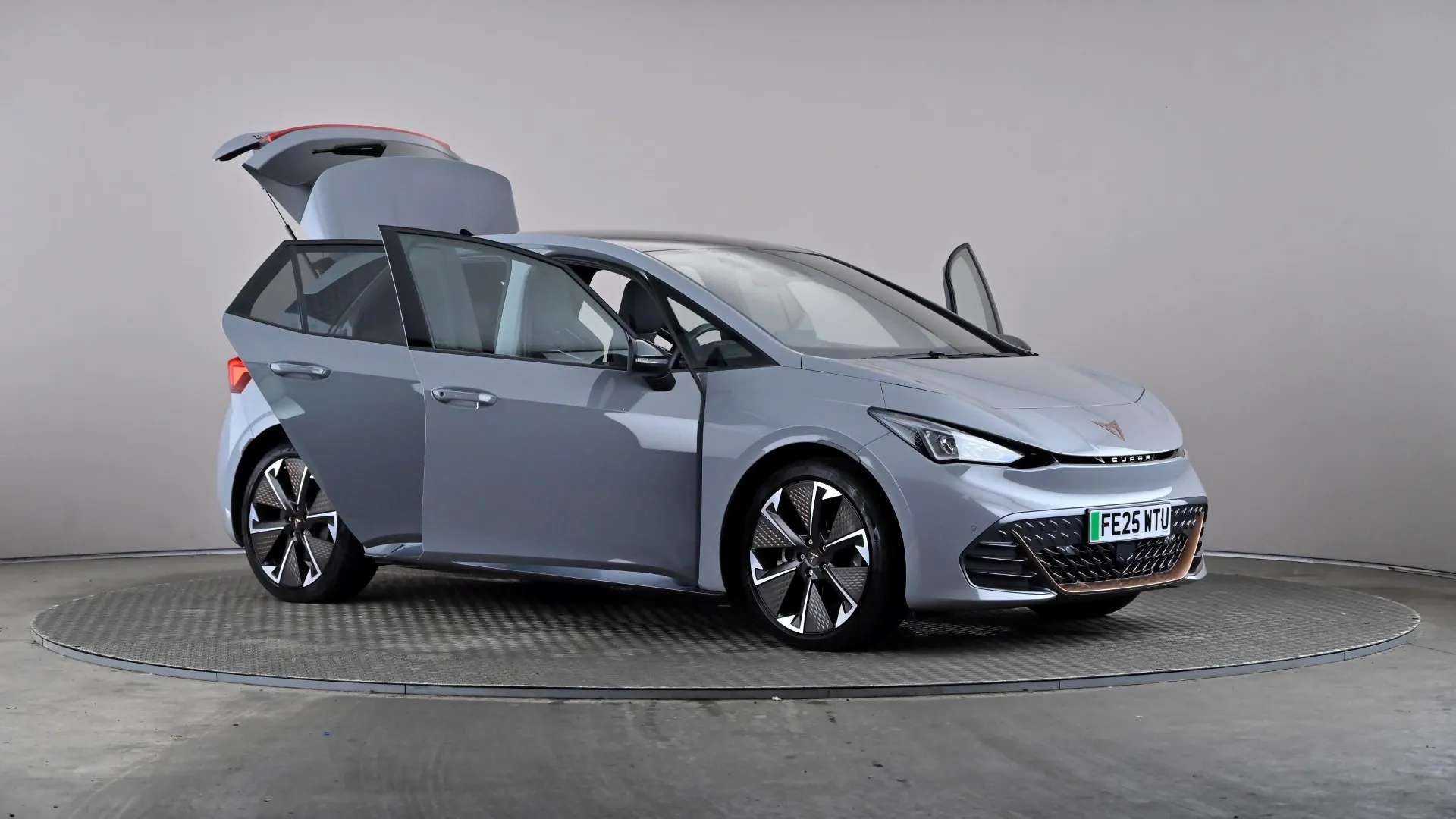 2025 CUPRA BORN 2025 CUPRA BORN