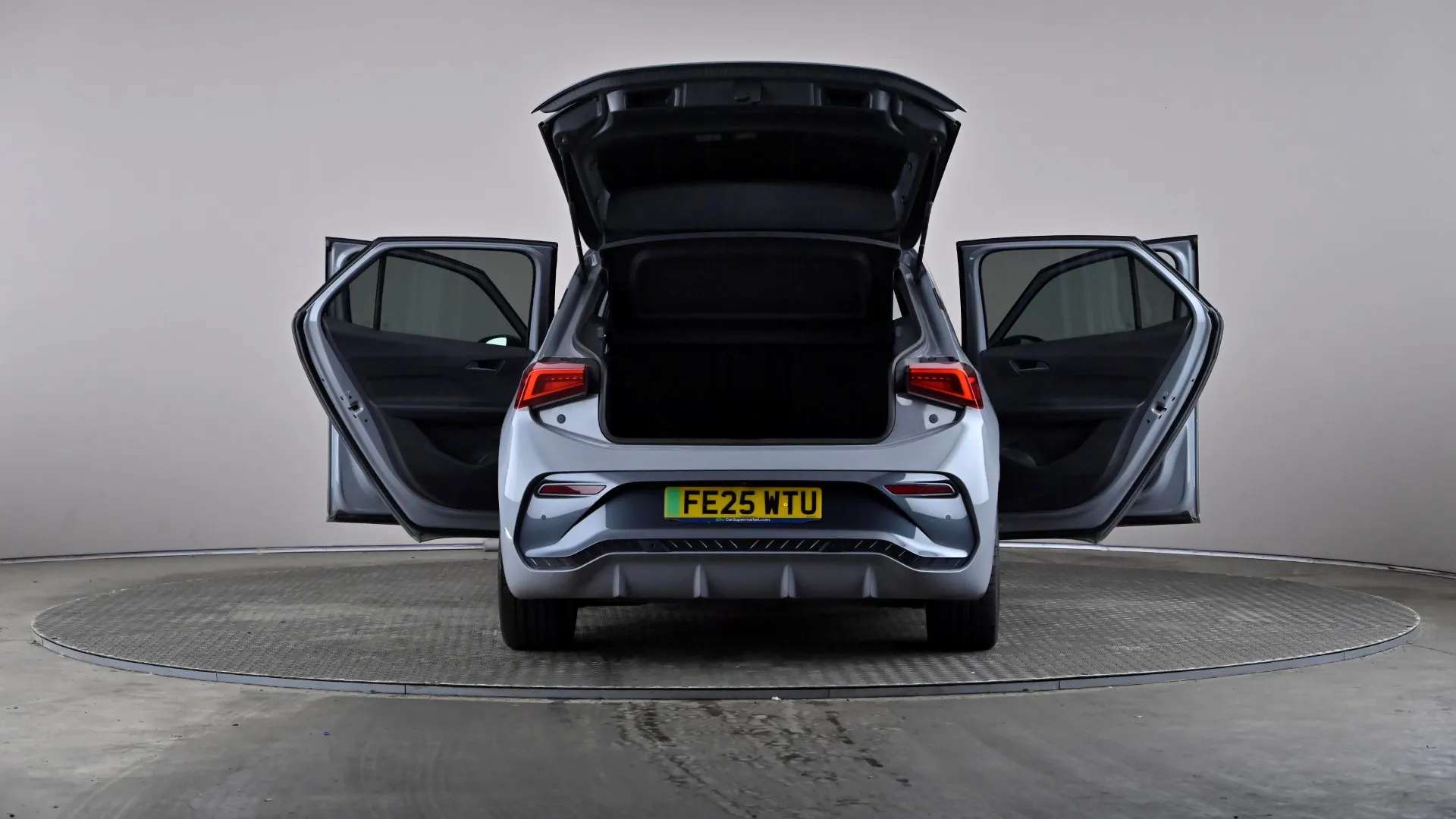 2025 CUPRA BORN 2025 CUPRA BORN