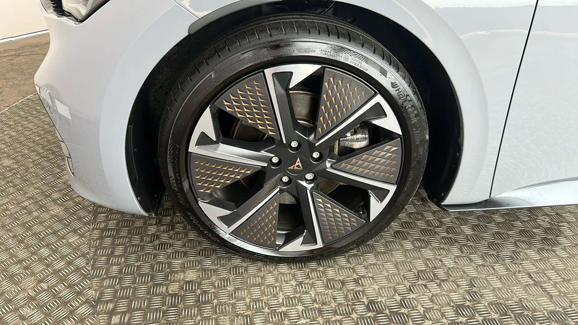 2025 CUPRA BORN 2025 CUPRA BORN