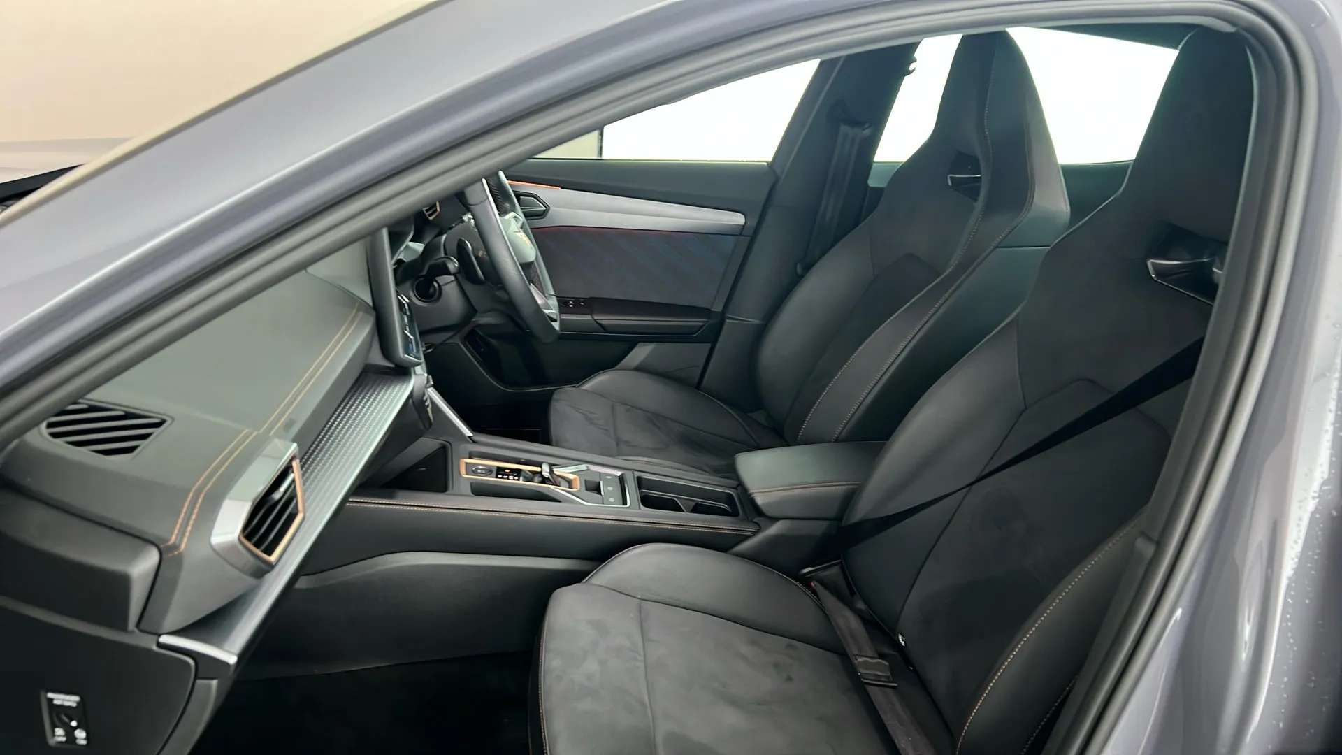 2025 CUPRA FORMENTOR 2025 CUPRA FORMENTOR