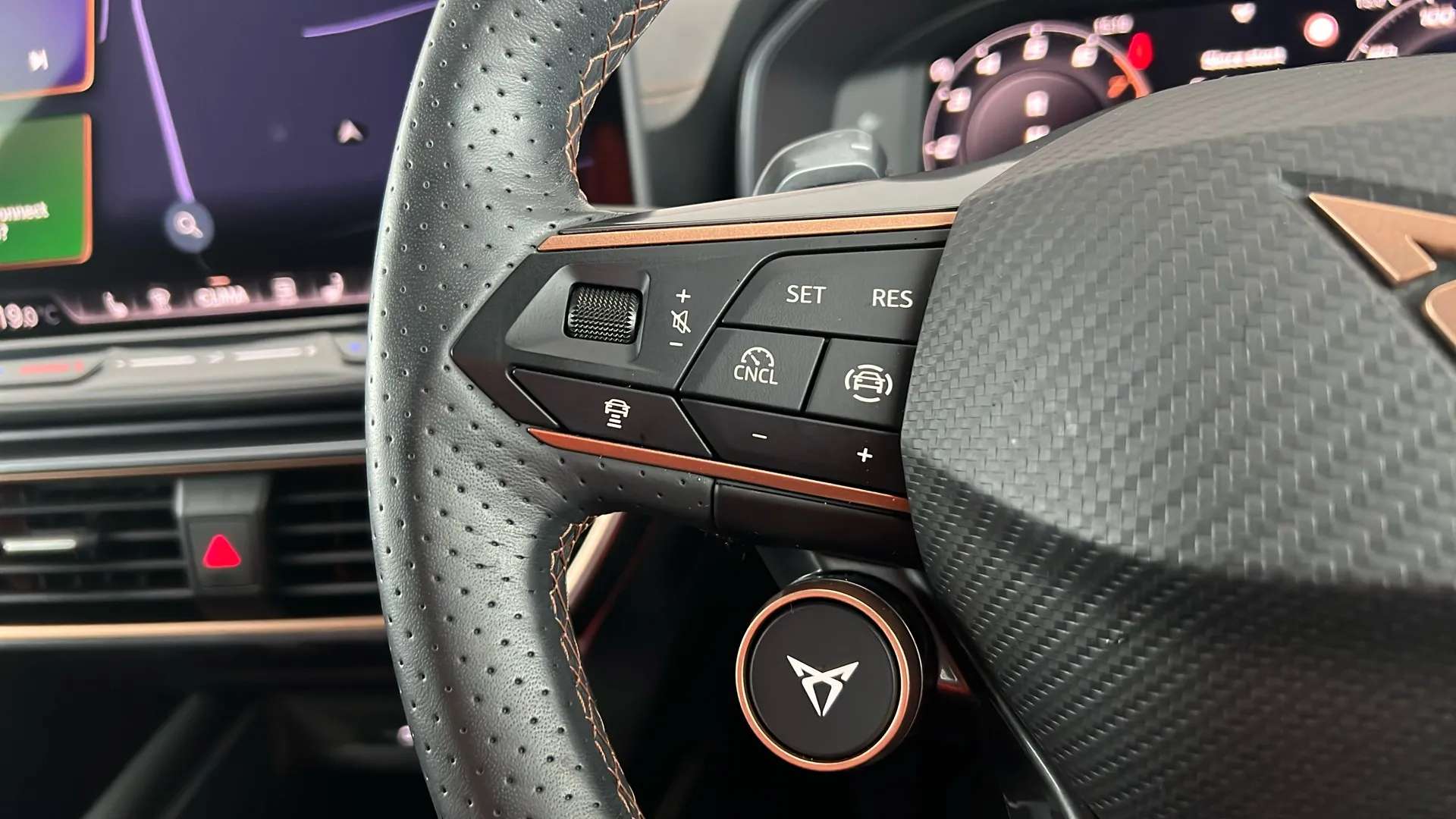2025 CUPRA FORMENTOR 2025 CUPRA FORMENTOR