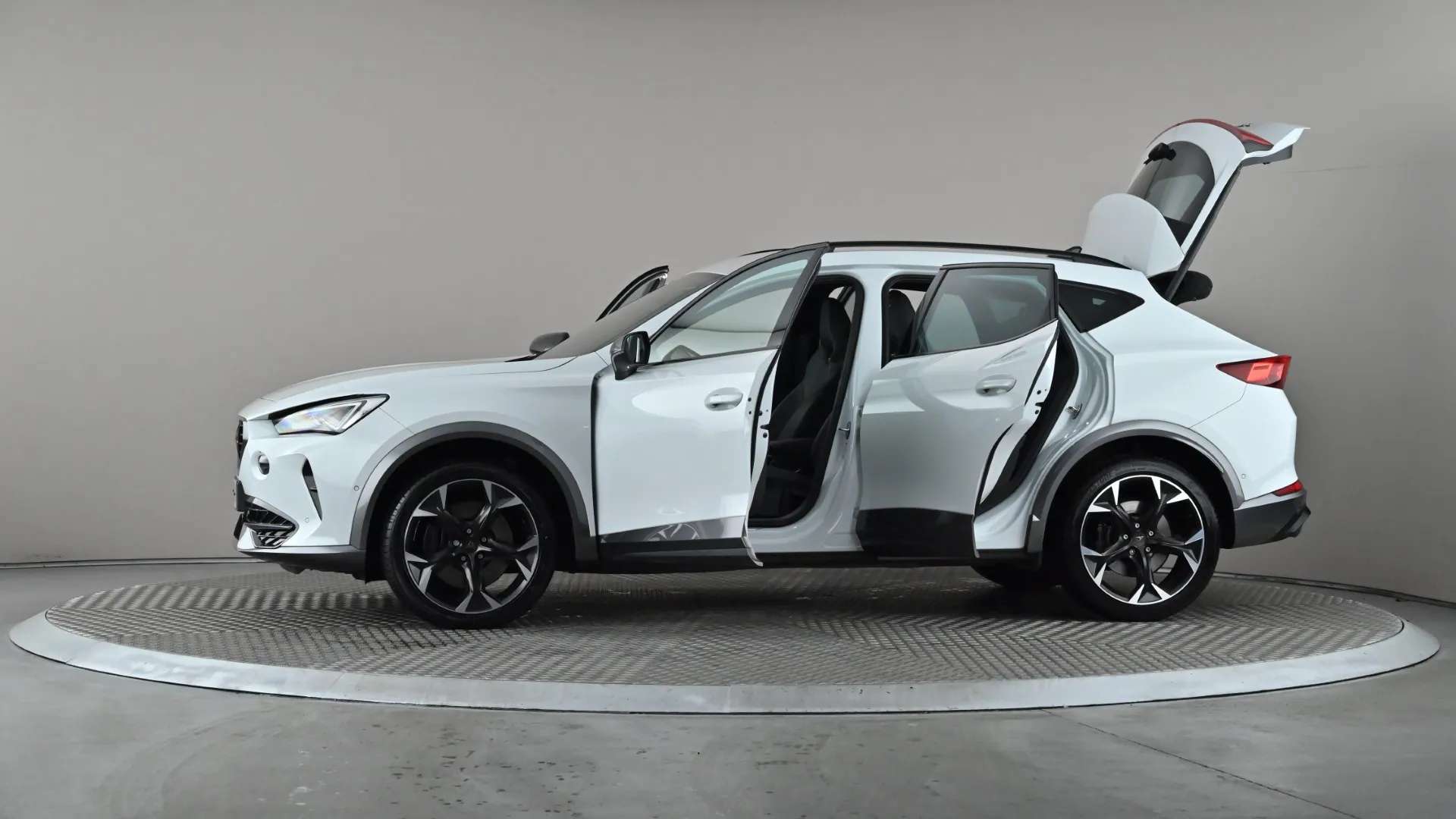 2023 CUPRA FORMENTOR 2023 CUPRA FORMENTOR