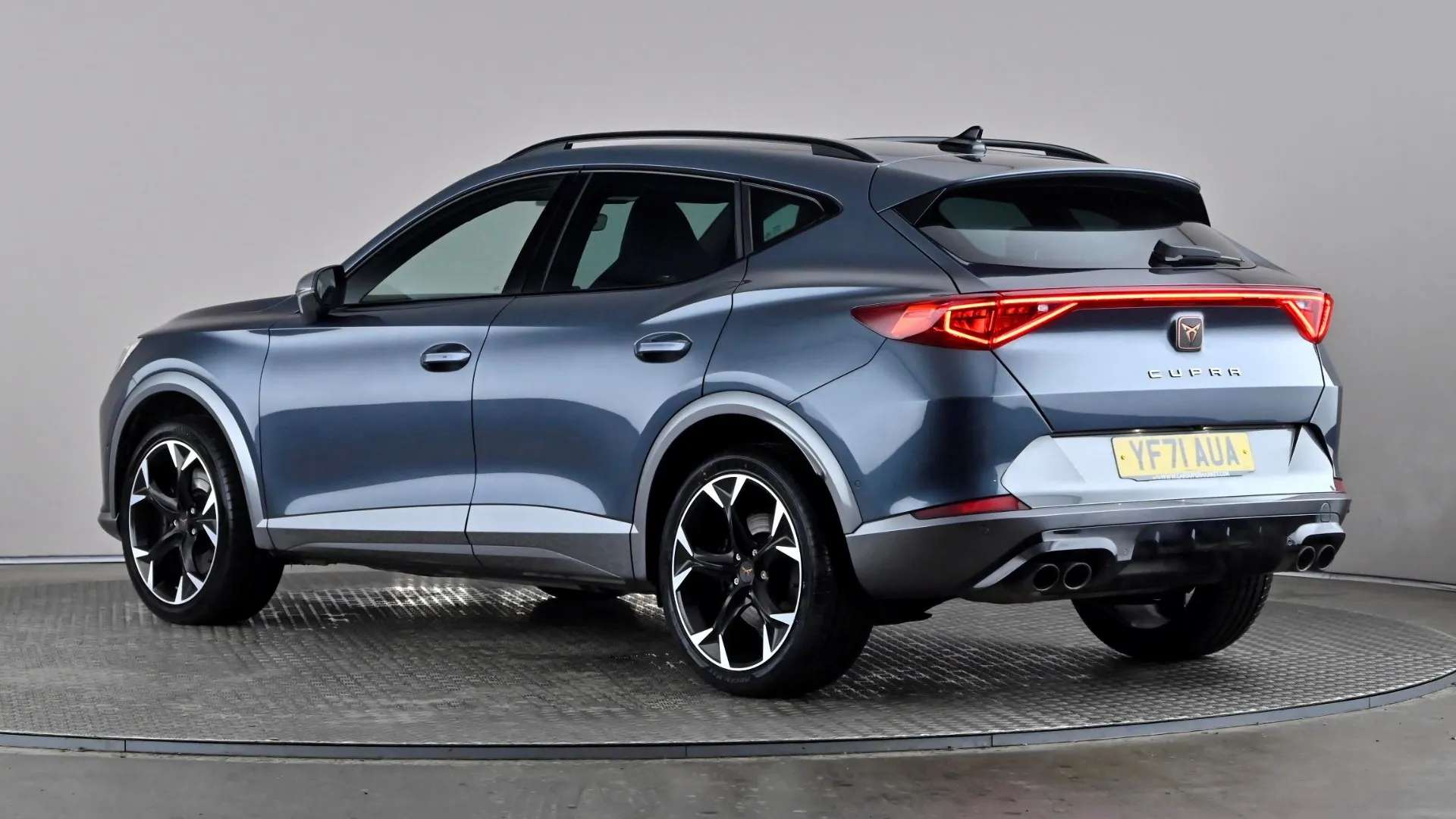 A 2022 CUPRA FORMENTOR 2.0 TSI 310 VZ2 DSG 4Drive A 2022 CUPRA FORMENTOR 2.0 TSI 310 VZ2 DSG 4Drive