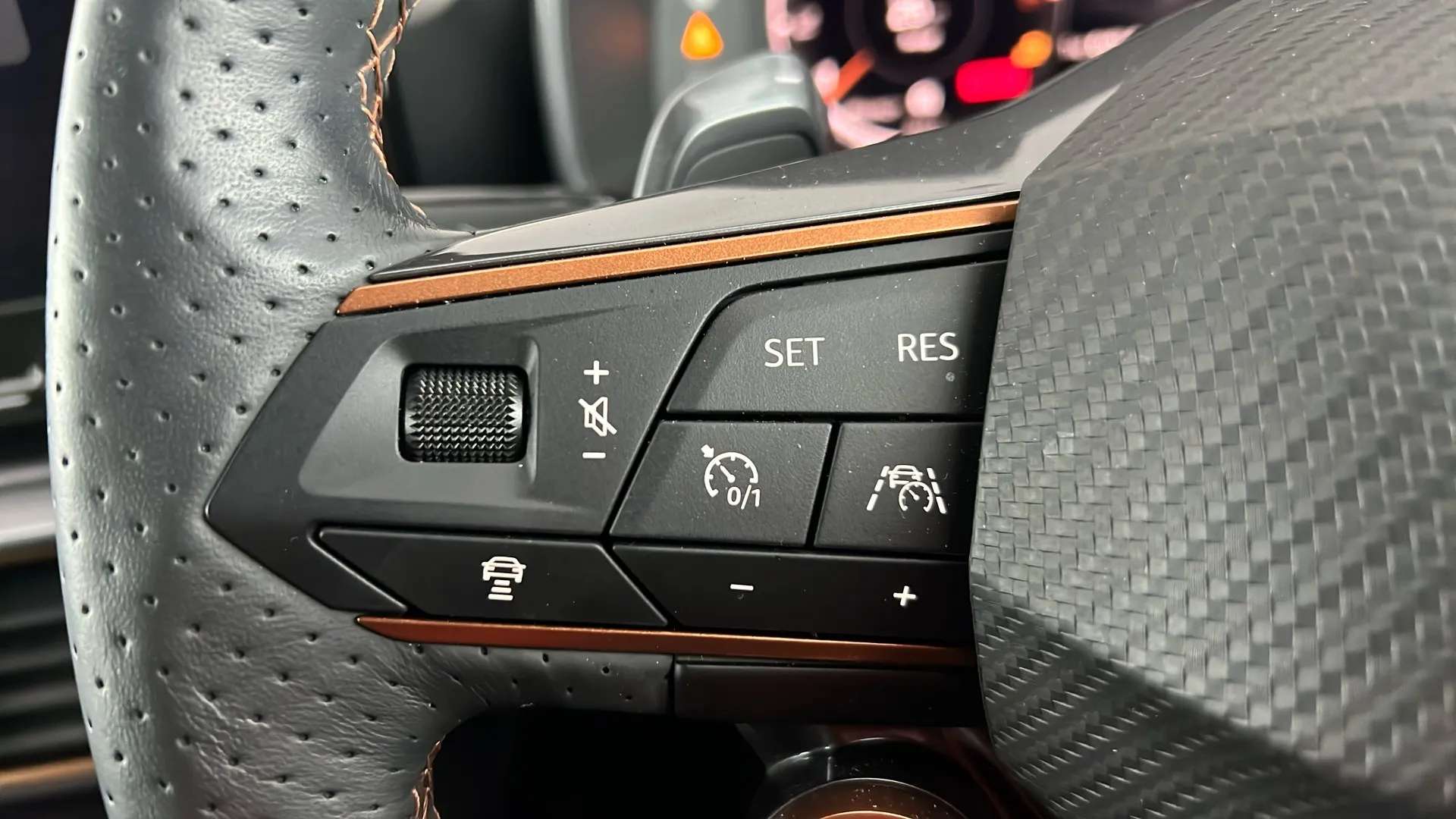 2022 CUPRA FORMENTOR 2022 CUPRA FORMENTOR