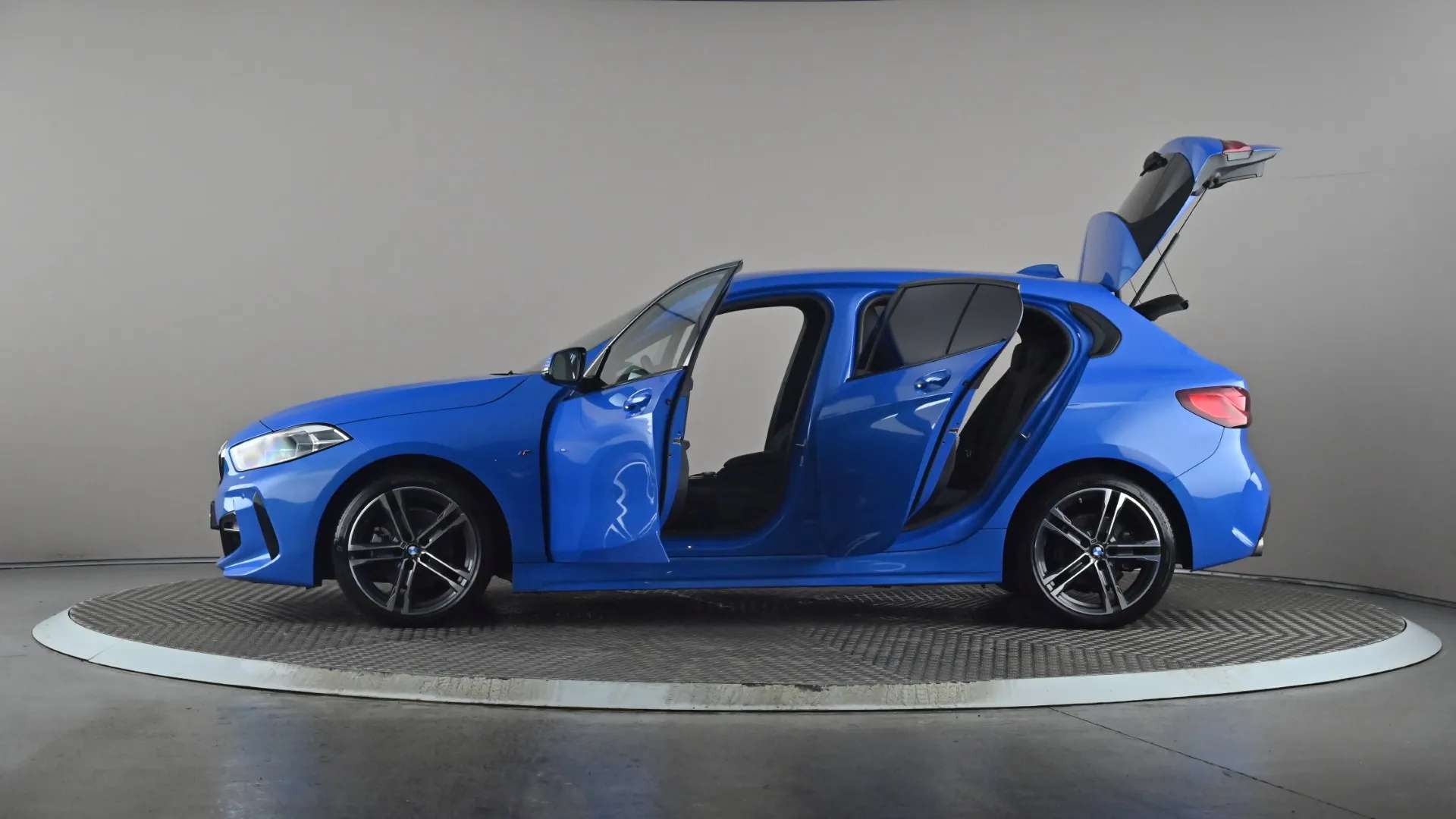 2022 BMW 1 SERIES 2022 BMW 1 SERIES