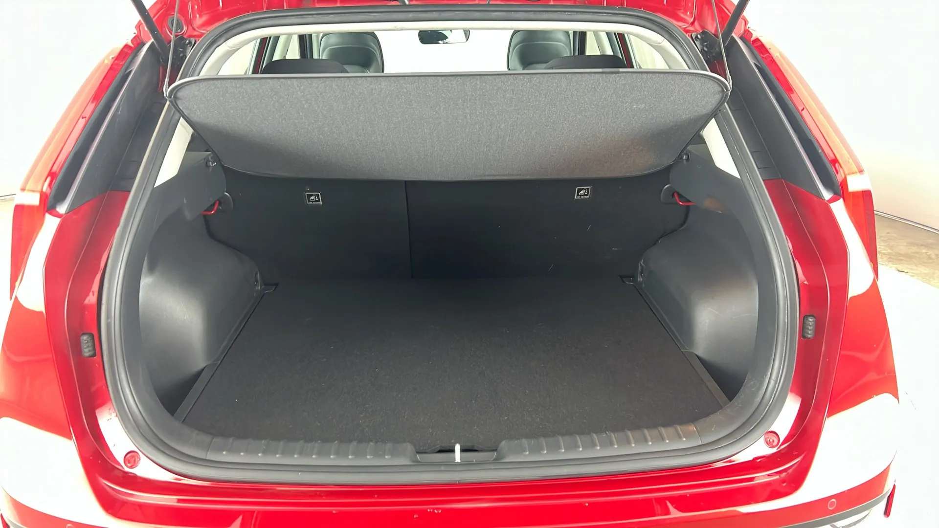 2023 KIA NIRO 2023 KIA NIRO