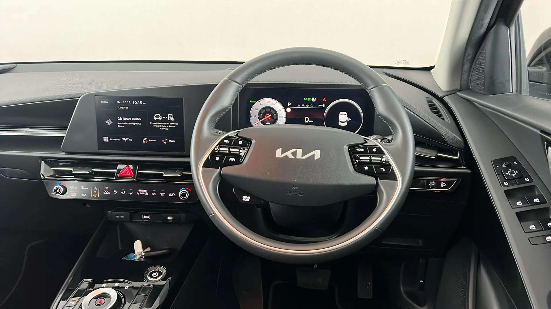 2023 KIA NIRO 2023 KIA NIRO