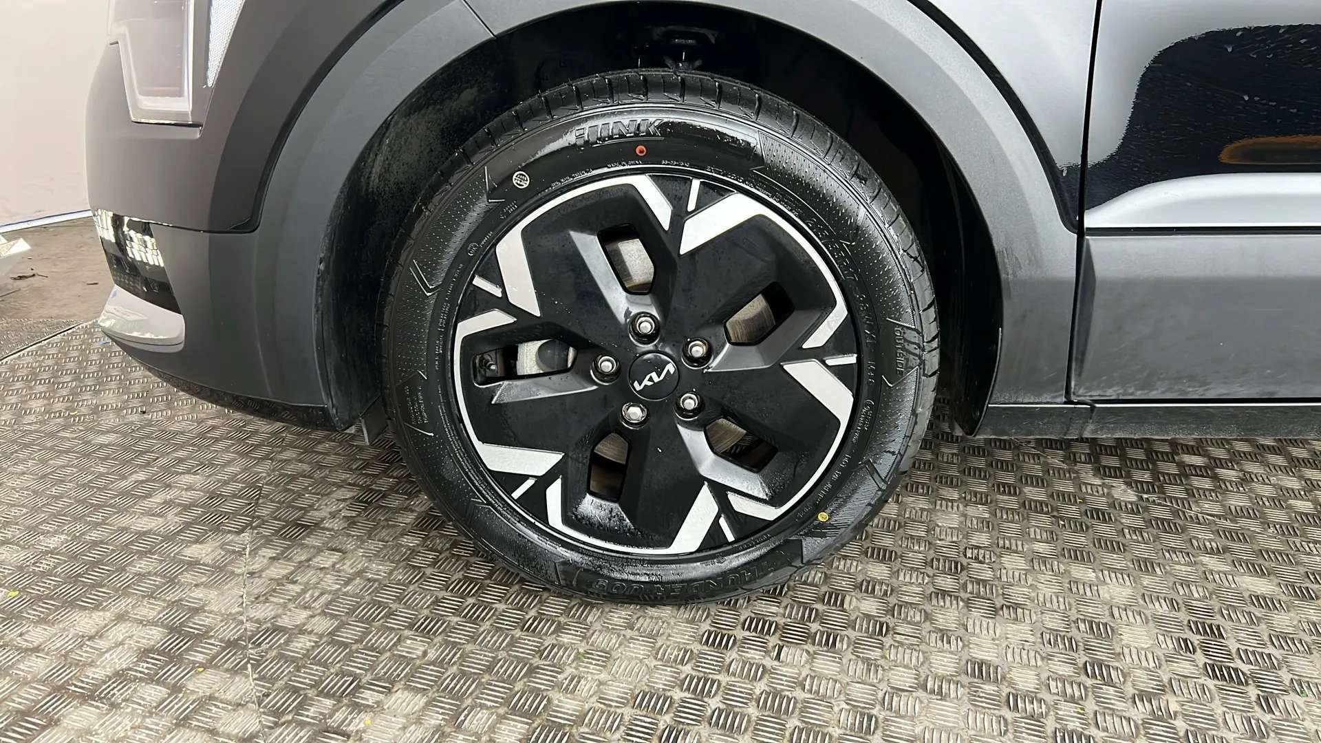 2023 KIA NIRO 2023 KIA NIRO