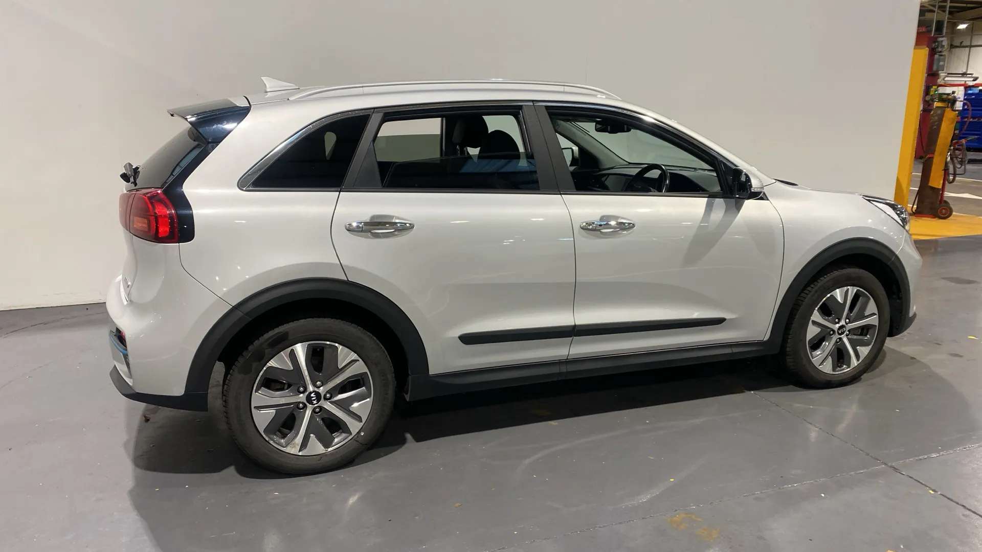 2021 KIA E-NIRO 2021 KIA E-NIRO
