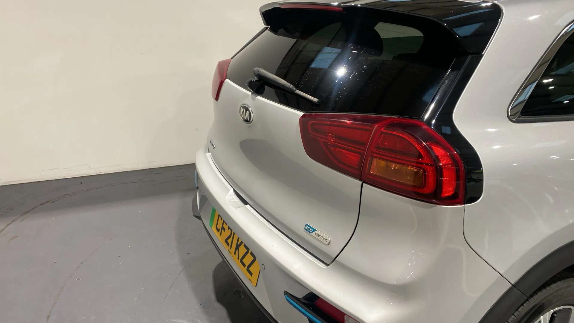 2021 KIA E-NIRO 2021 KIA E-NIRO