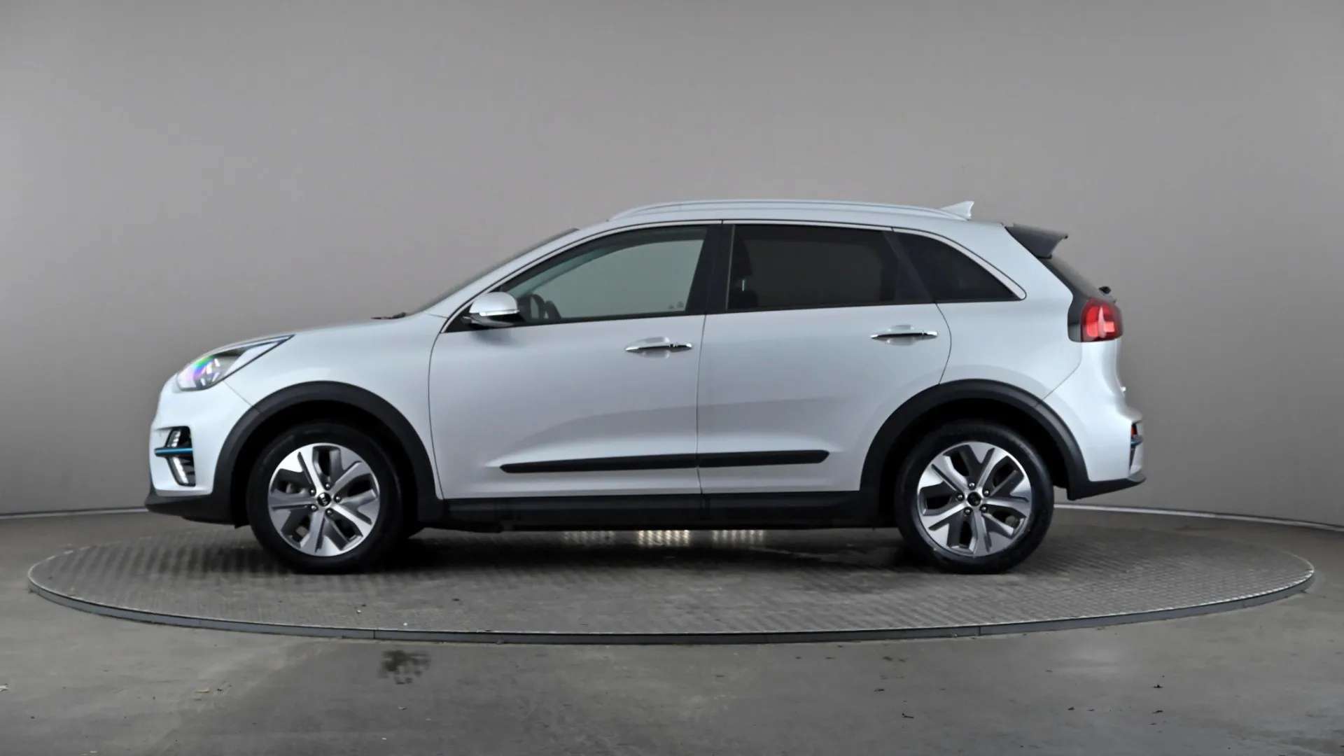 2021 KIA E-NIRO 2021 KIA E-NIRO